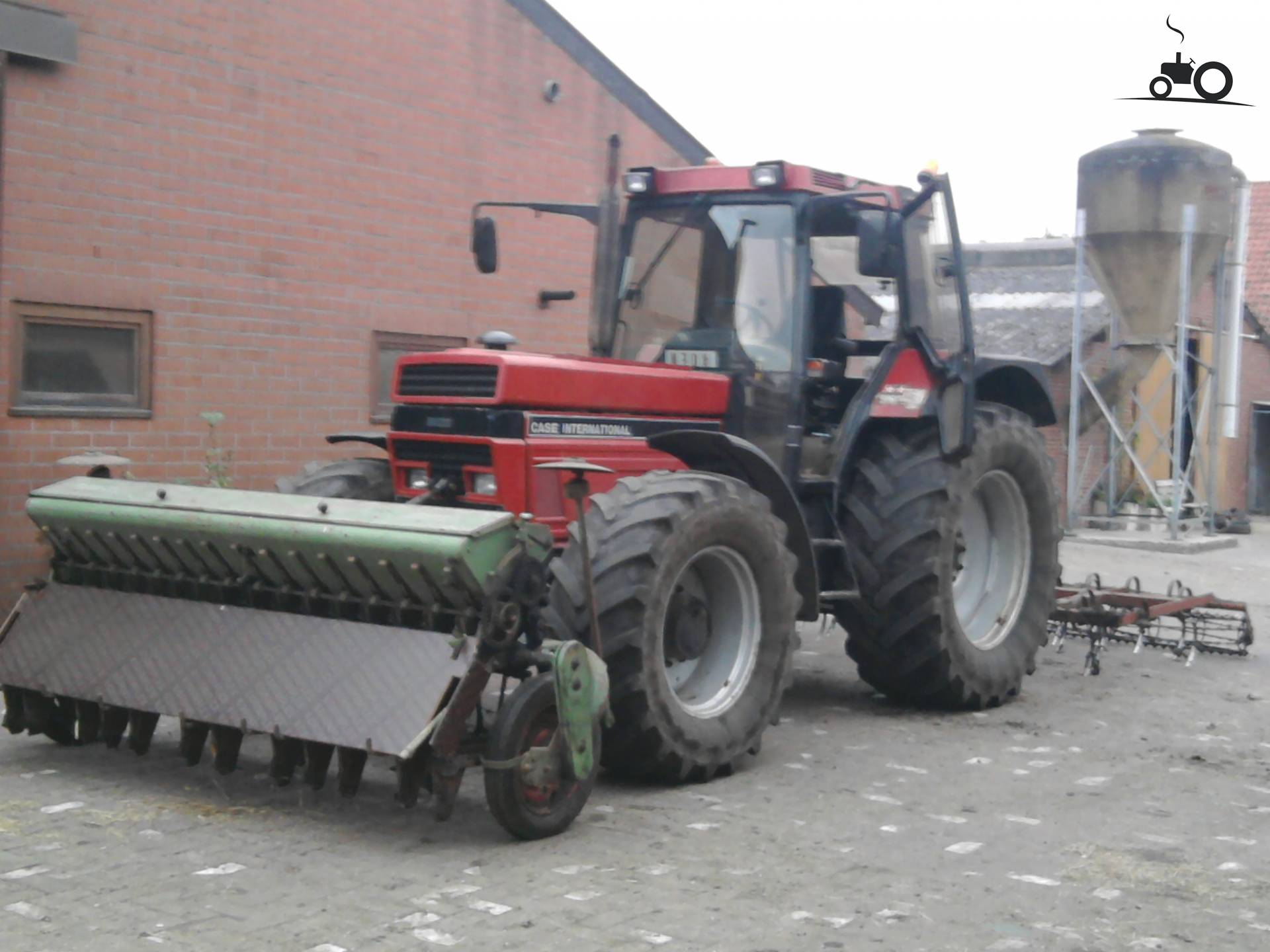Case International 1455 XL