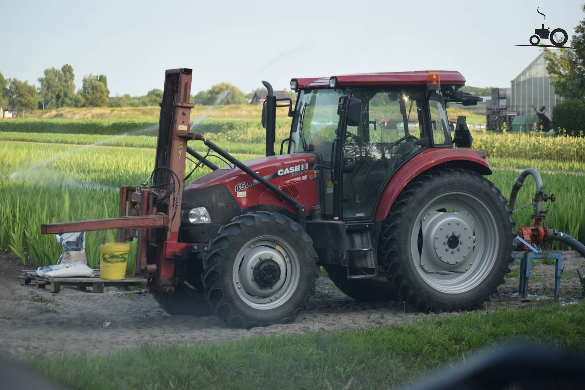Case IH Farmall 85C Fanclub - Daten, Fotos, Bewertungen & Forum