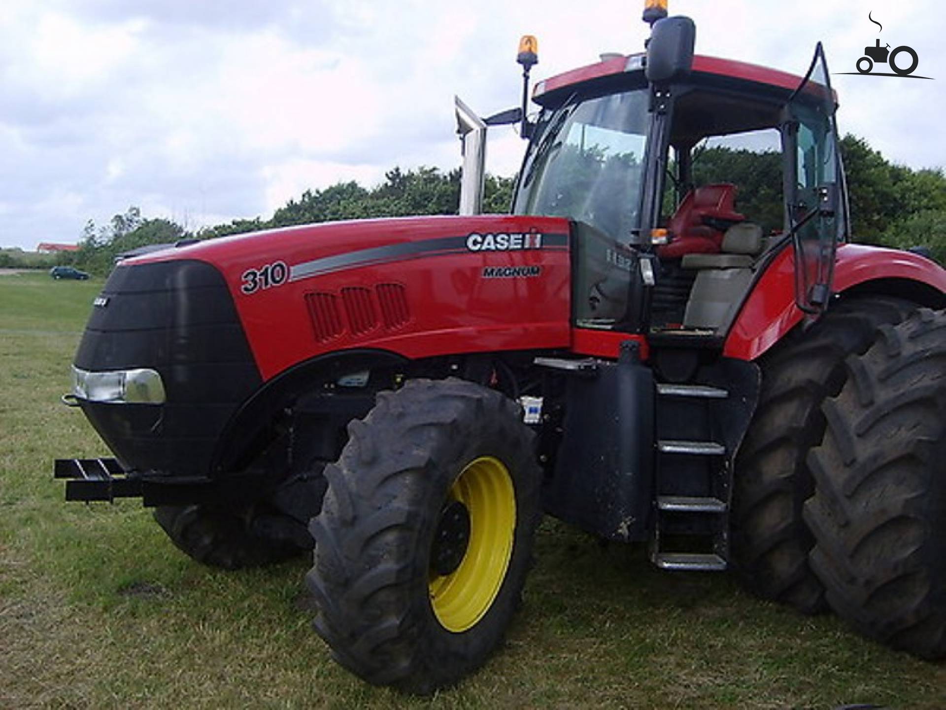 Case Magnum 310