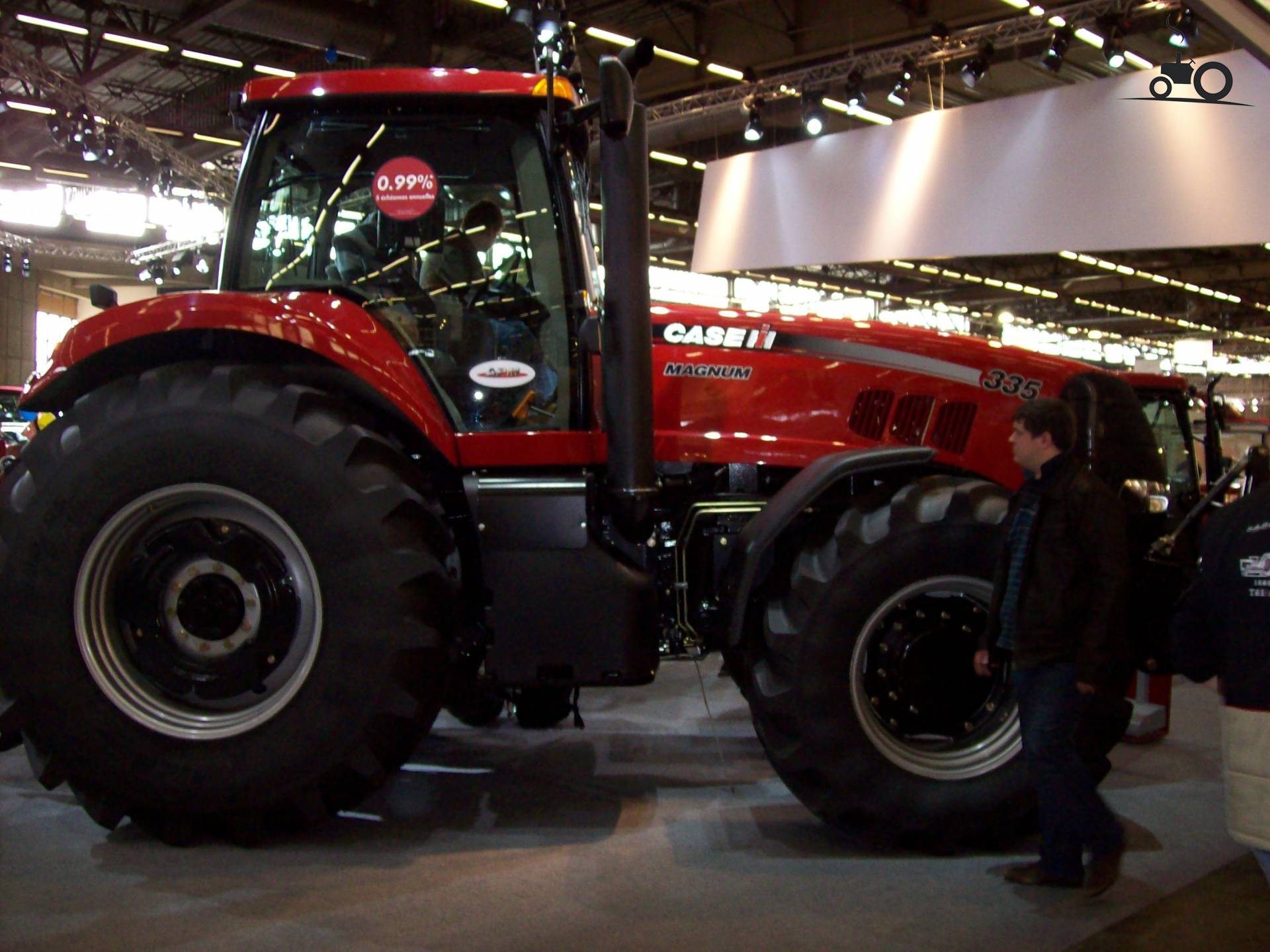 Case IH Magnum 335