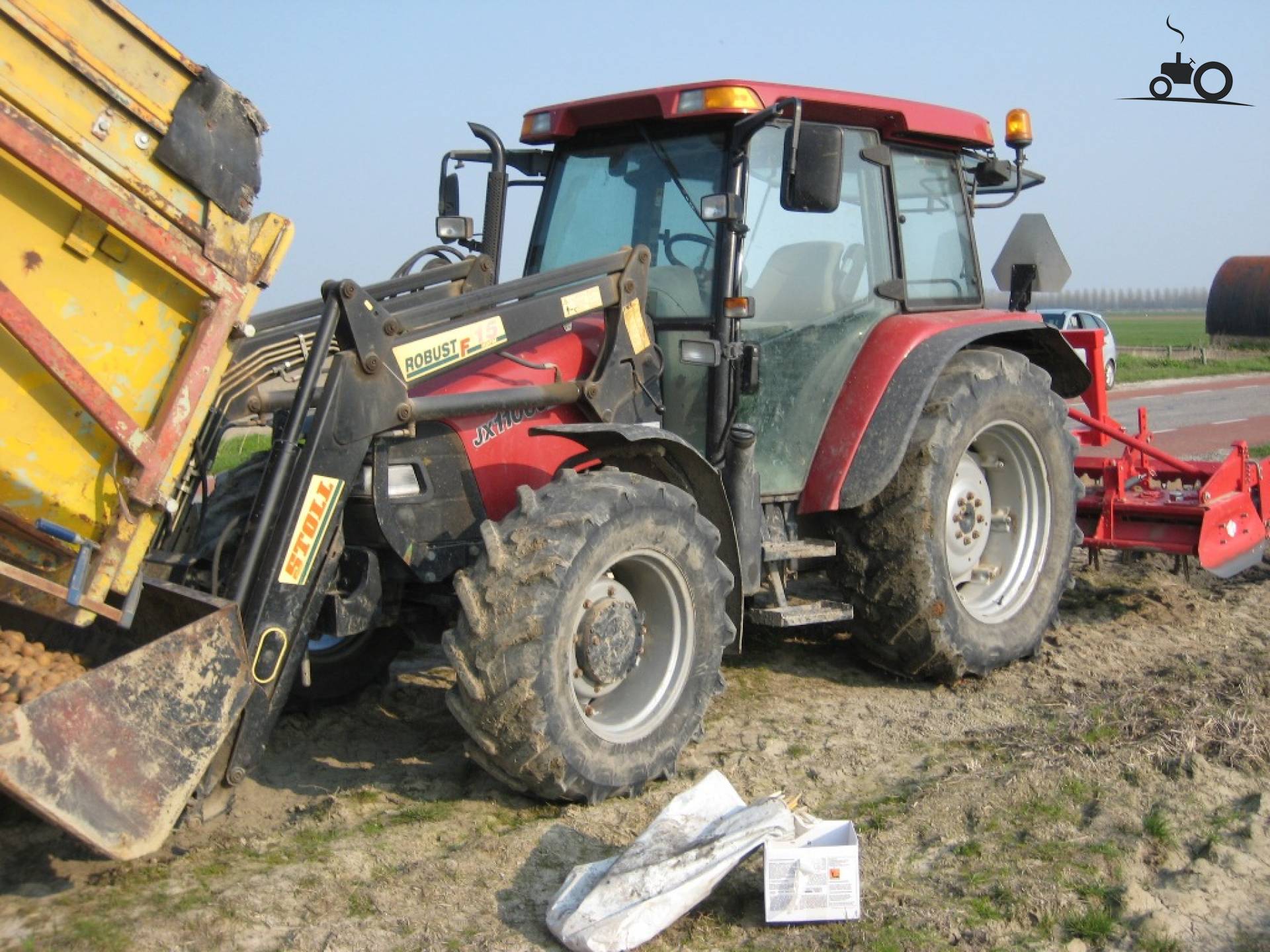 Foto Case IH JX 1100 U 341013 Foto Case IH JX 1100 U 341013