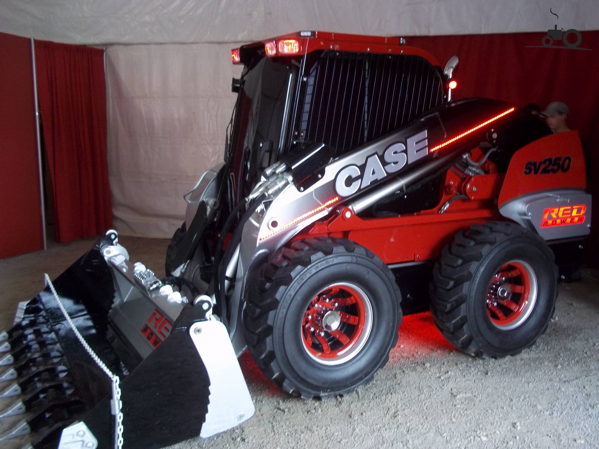 Case Bulldozer - Nachrichten, Fotos & Videos