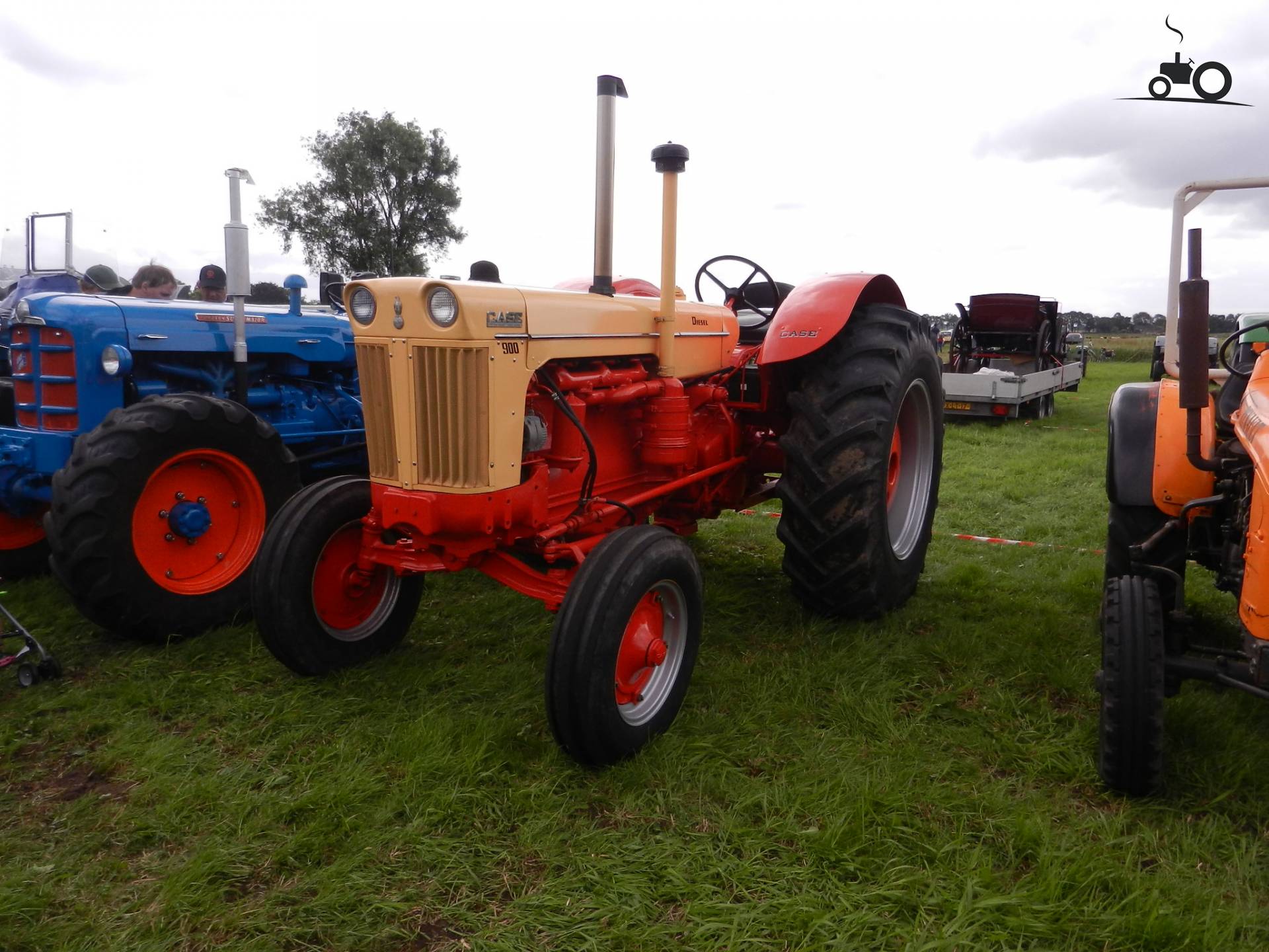 Case 900 Fanclub - Specificaties, Foto's, Reviews & Forum