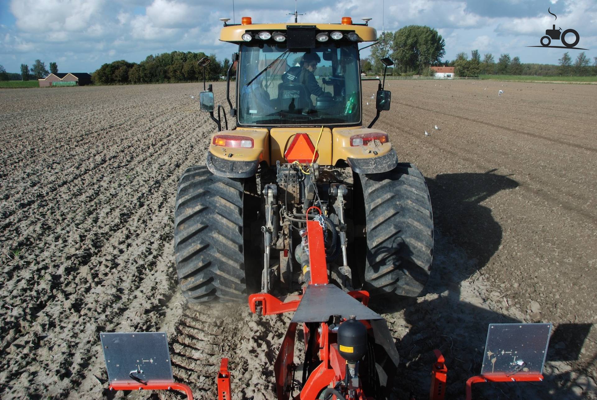 Challenger MT 765C