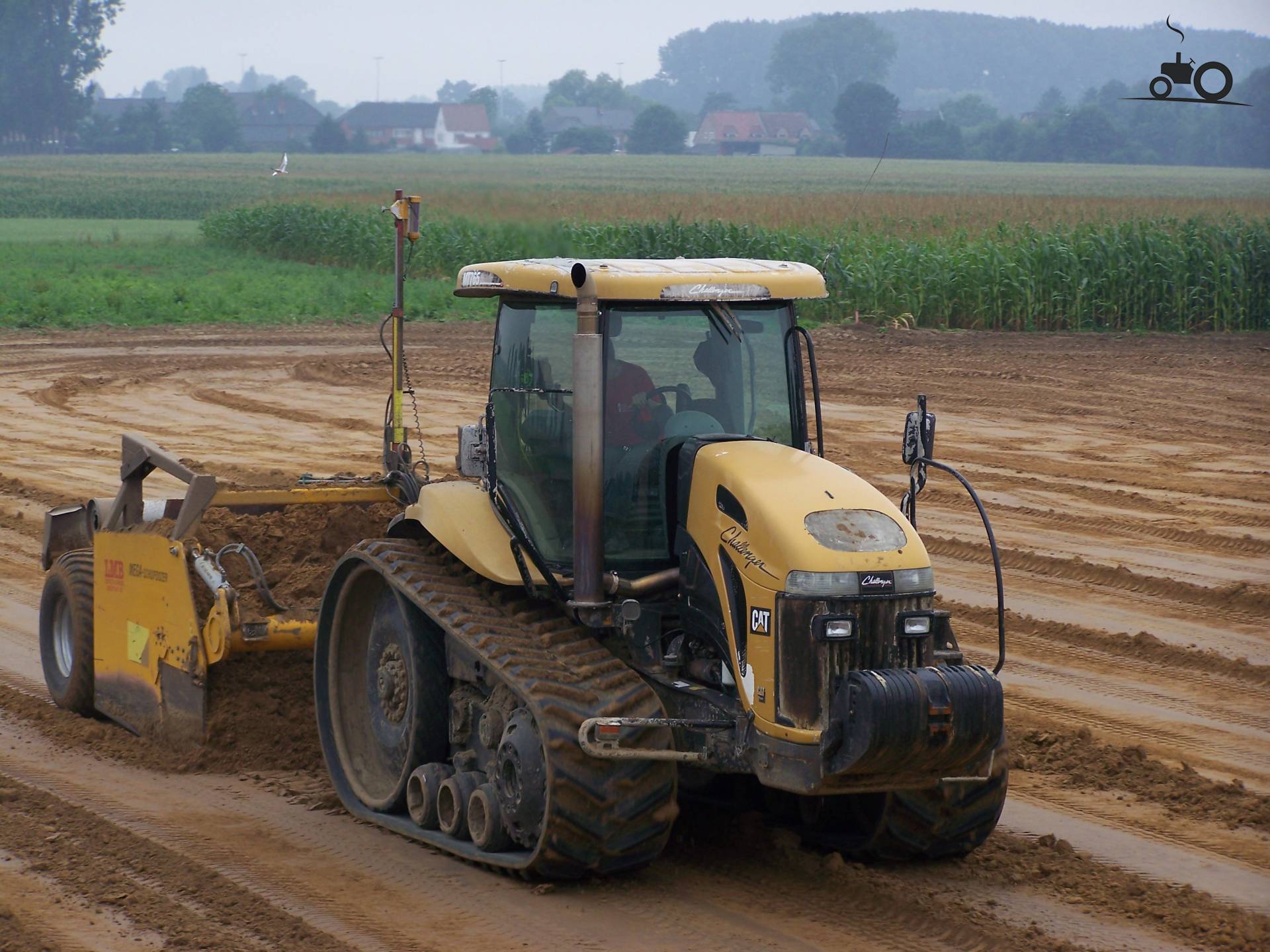 Challenger MT 765 - Latest Updates, Photos & Videos - Page 1