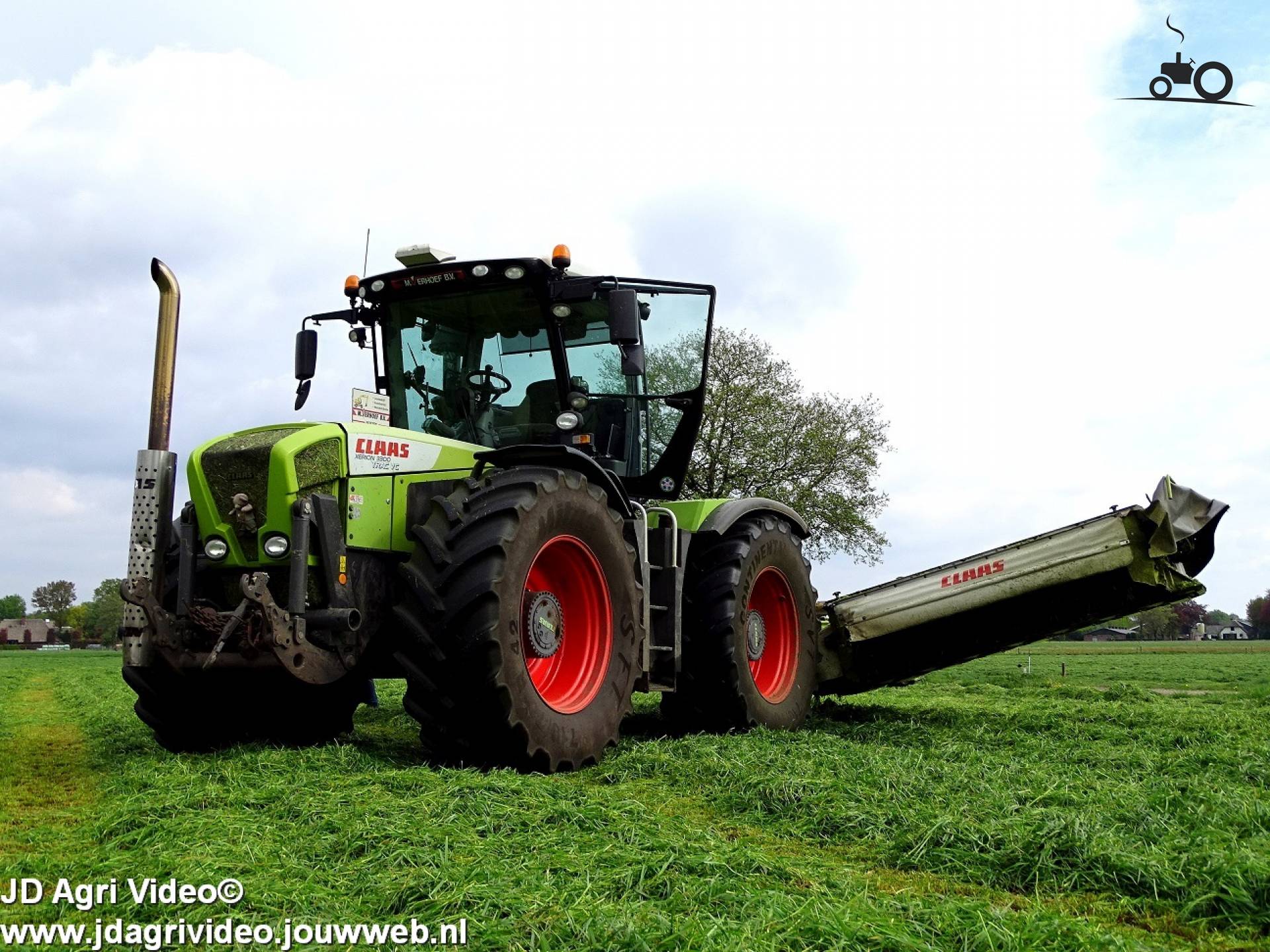 Foto Claas Xerion 3300 Vc 1297476