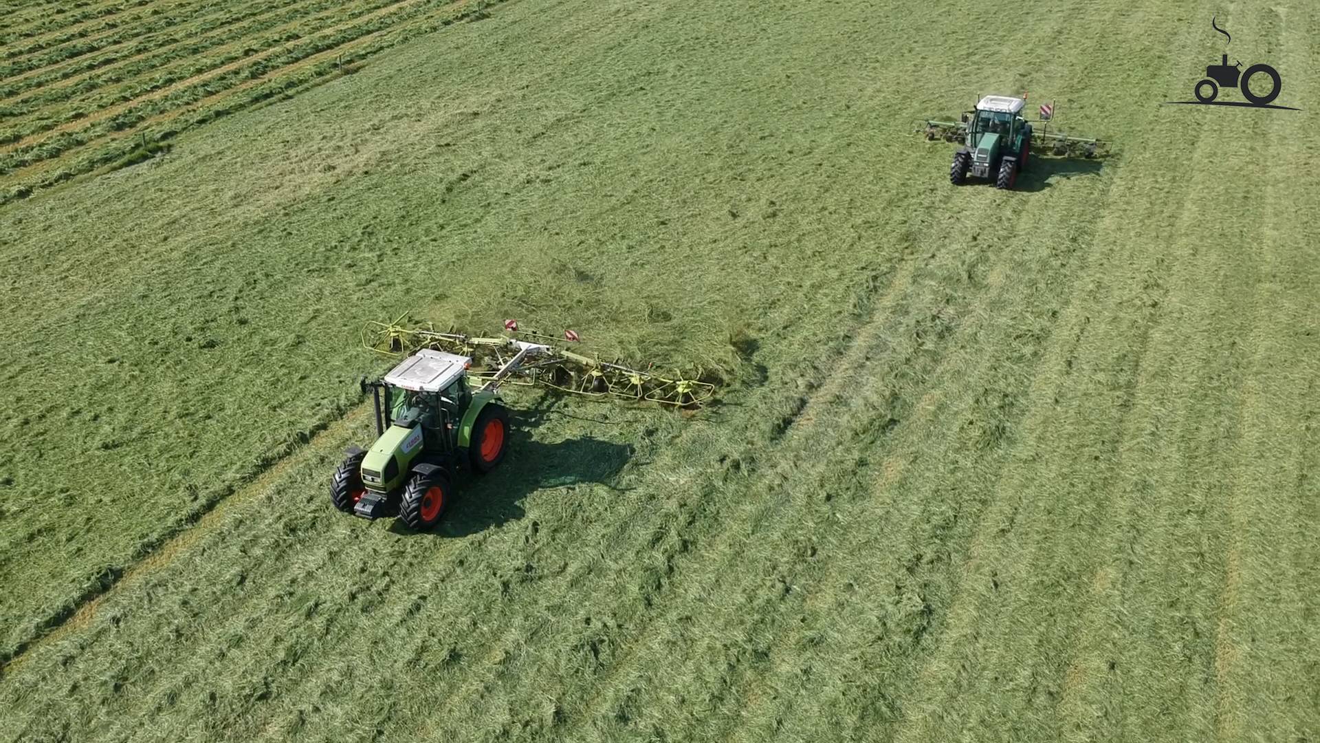 Claas Ares 556 RZ - Actus, Photos & Videos - Page 1