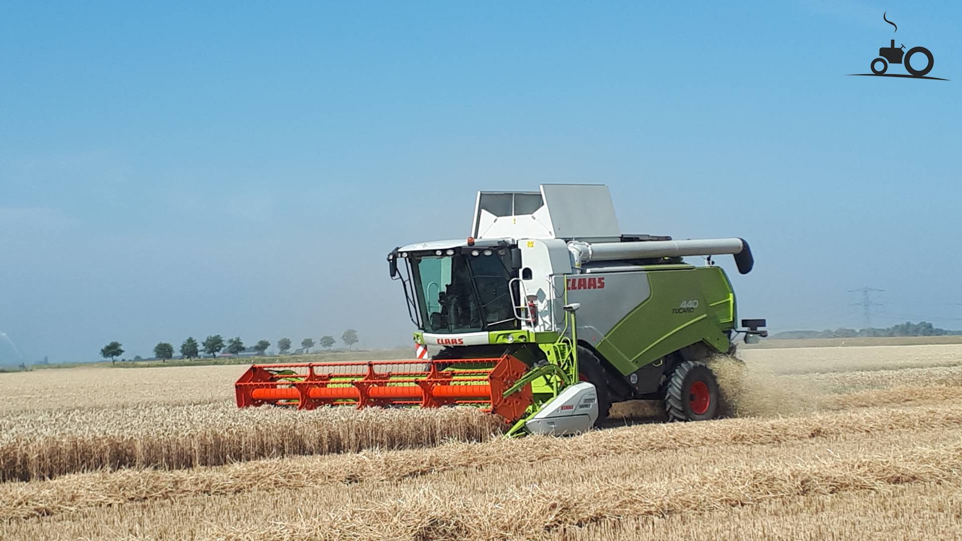 Claas Tucano 440