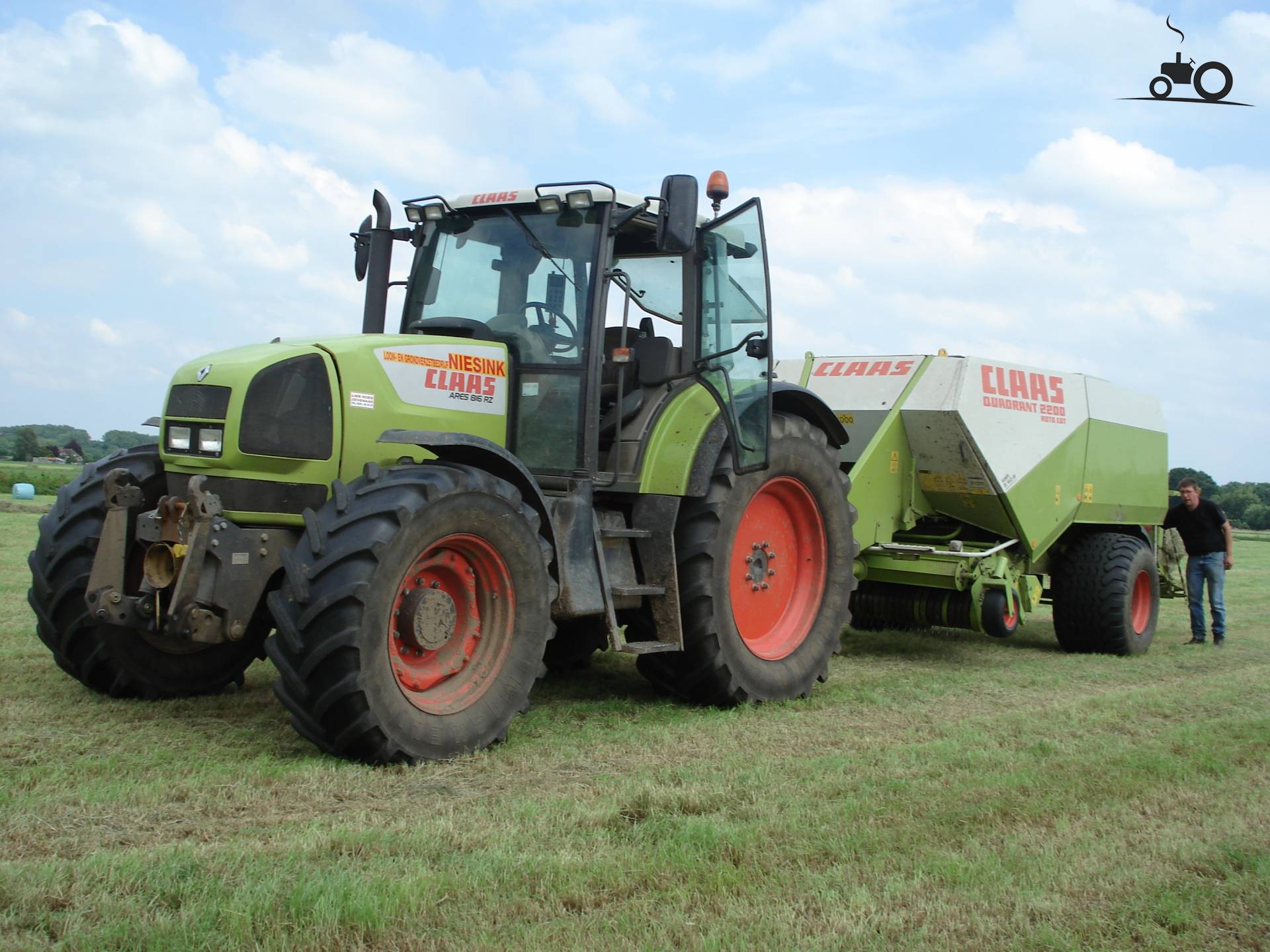 Foto Claas Ares Rz