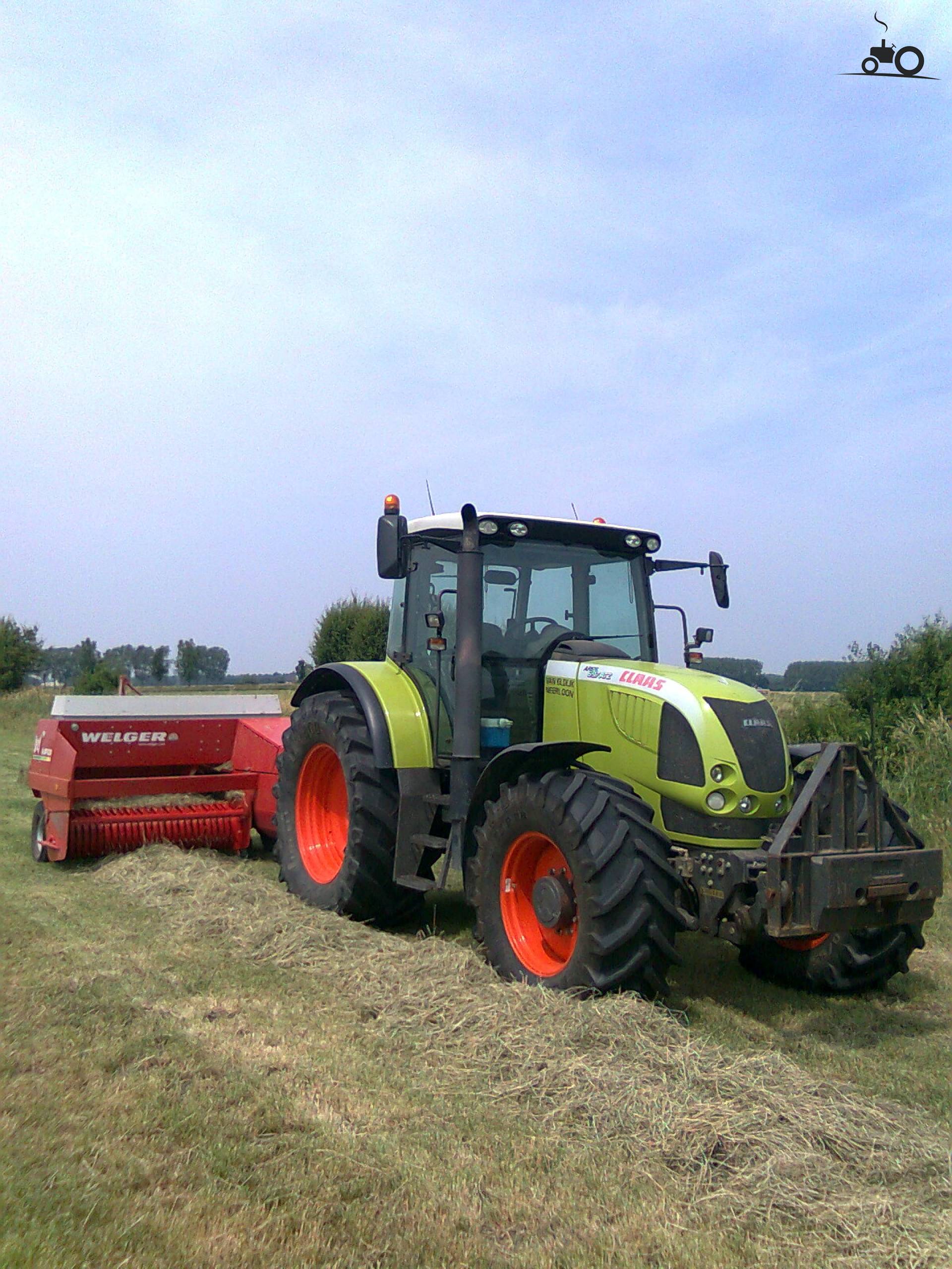 Foto Claas Ares 697 ATZ #426560