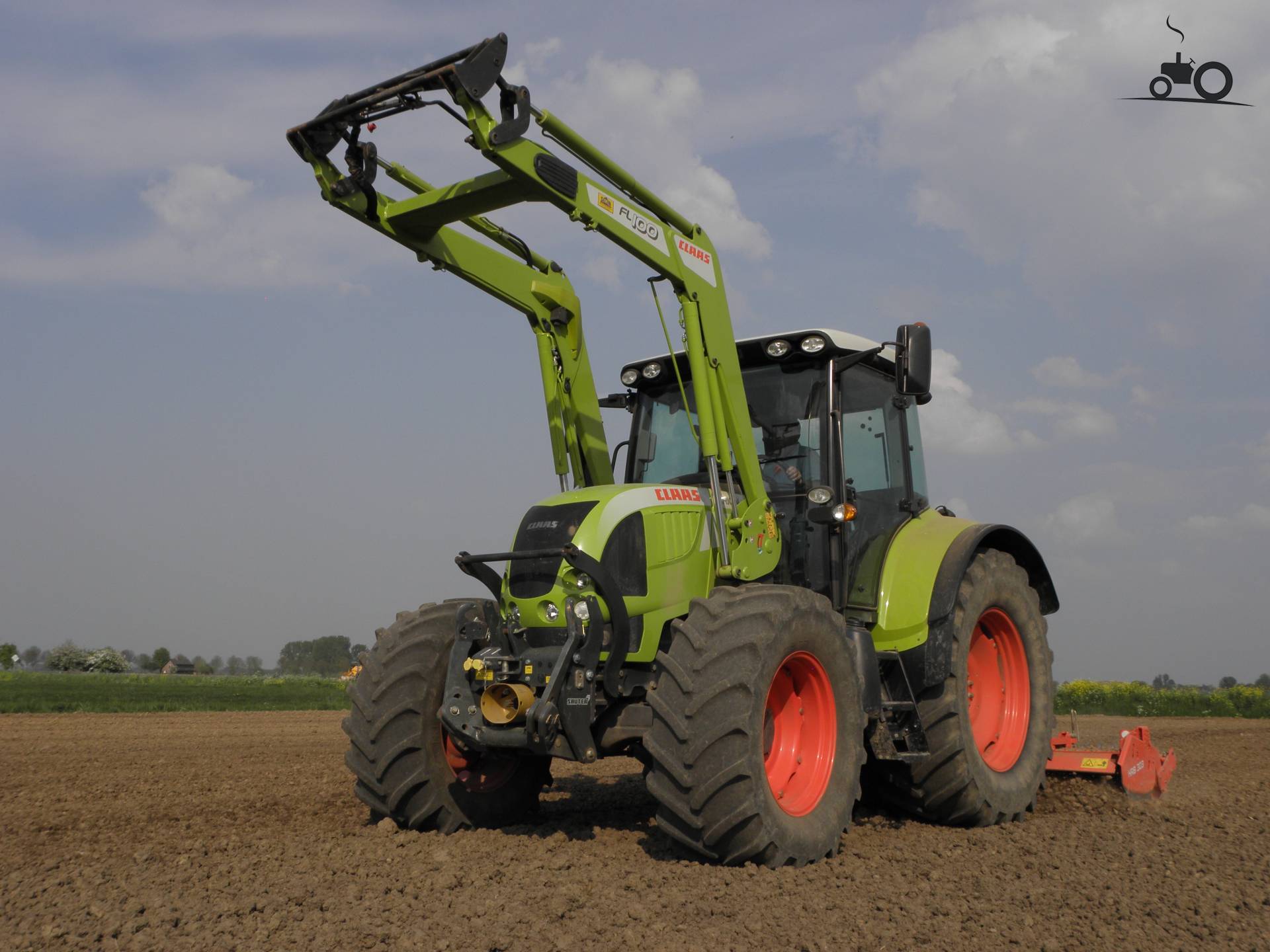 Claas Arion 510