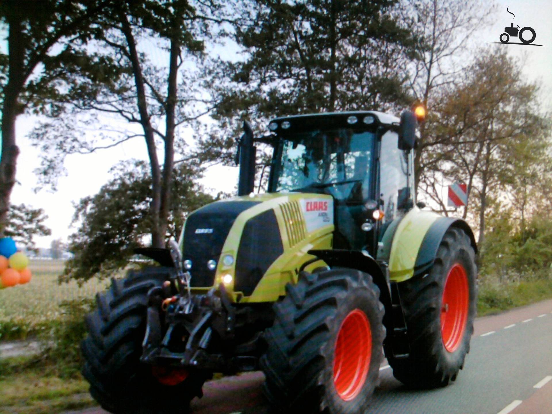 Foto Claas Axion 850 609869 8216