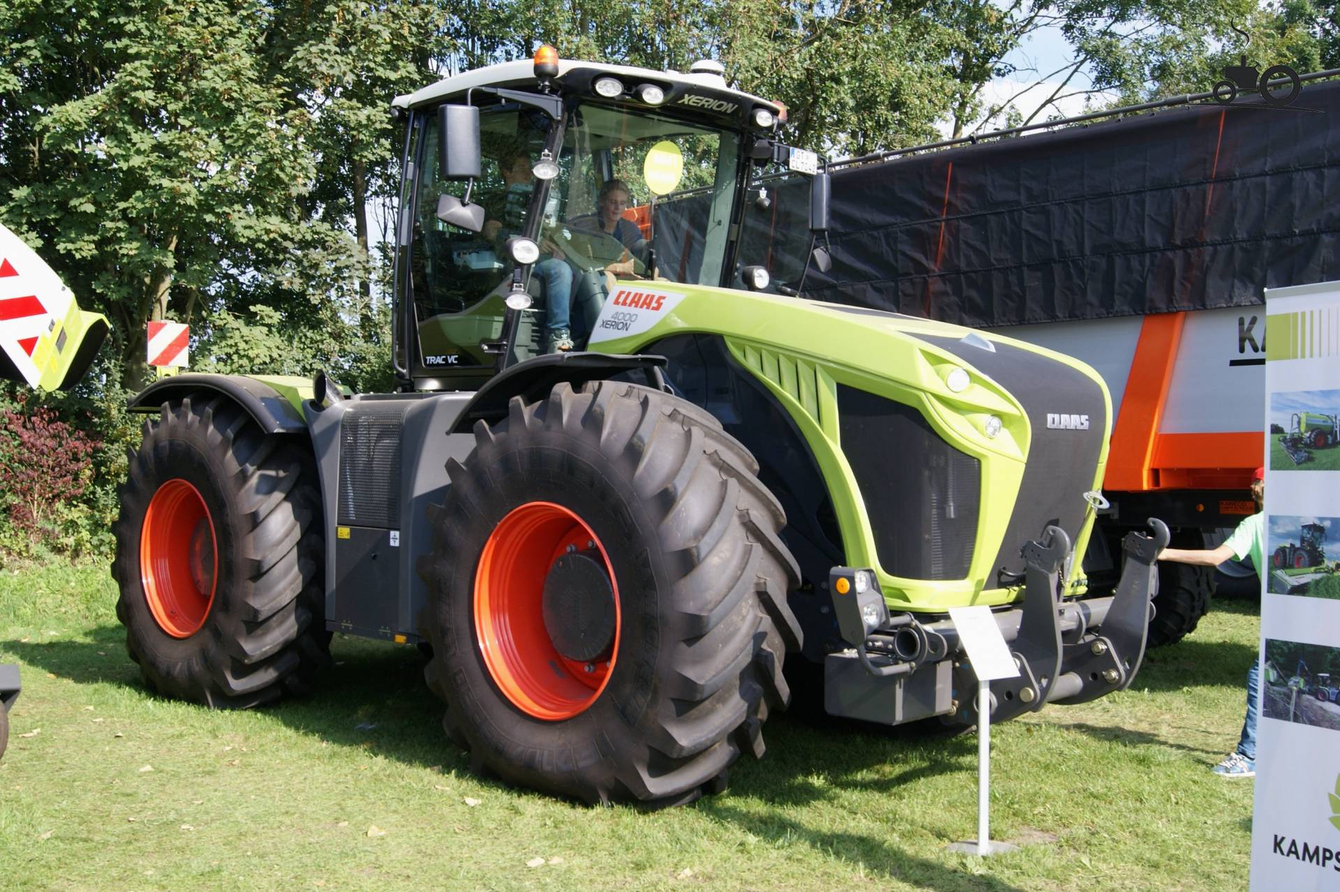 Foto Claas Xerion 4000 870733