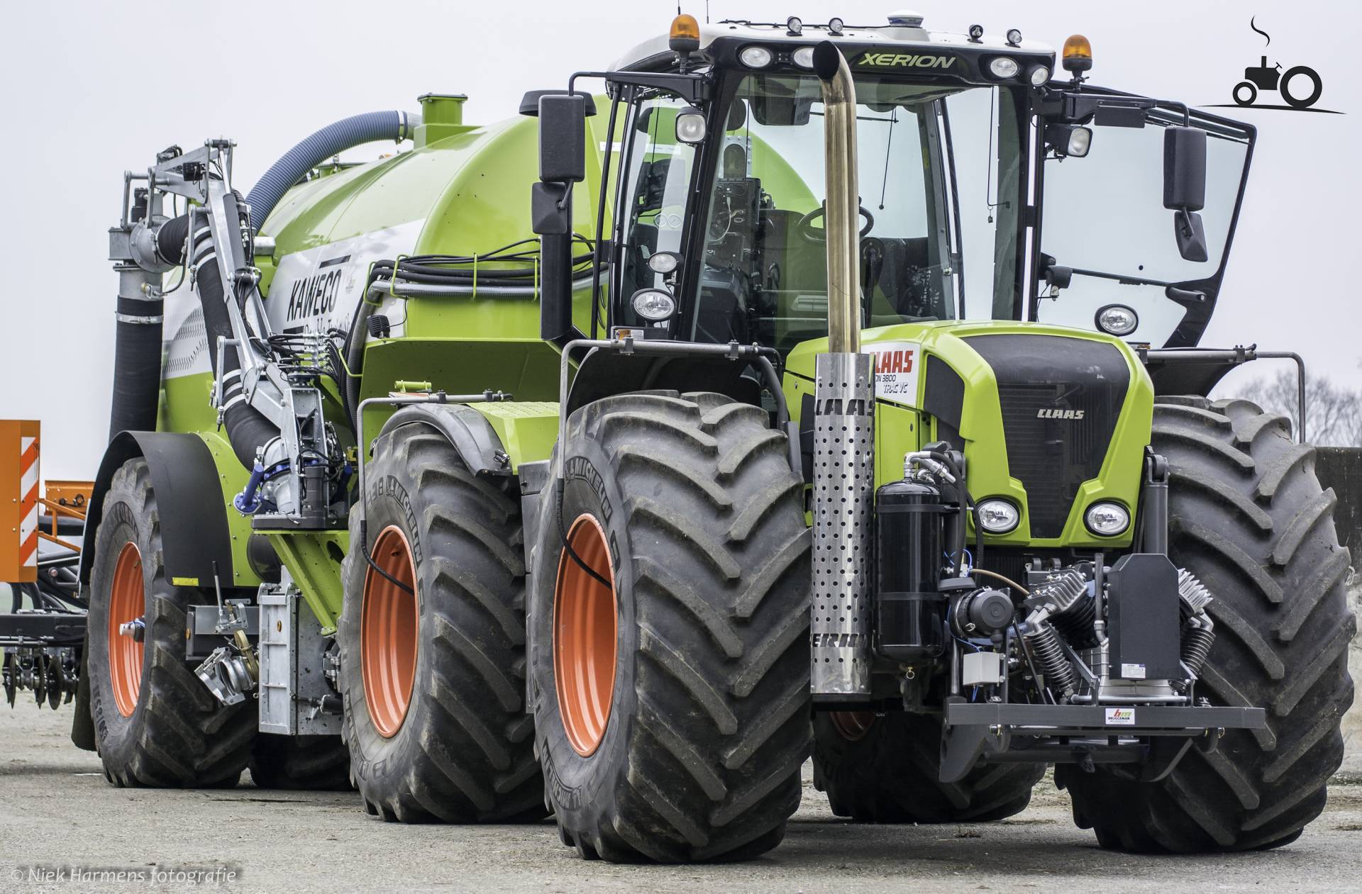 Claas Xerion 3800 TRAC