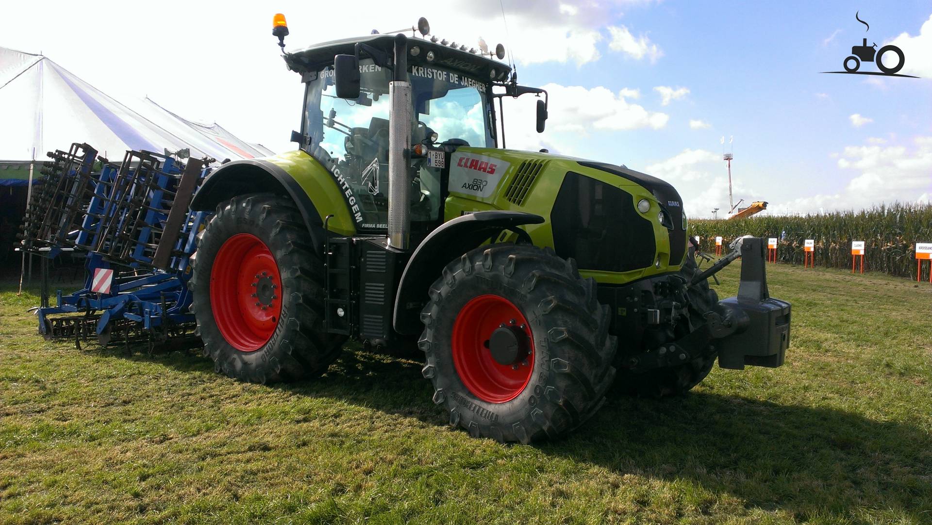 Foto Claas Axion 830 #935911