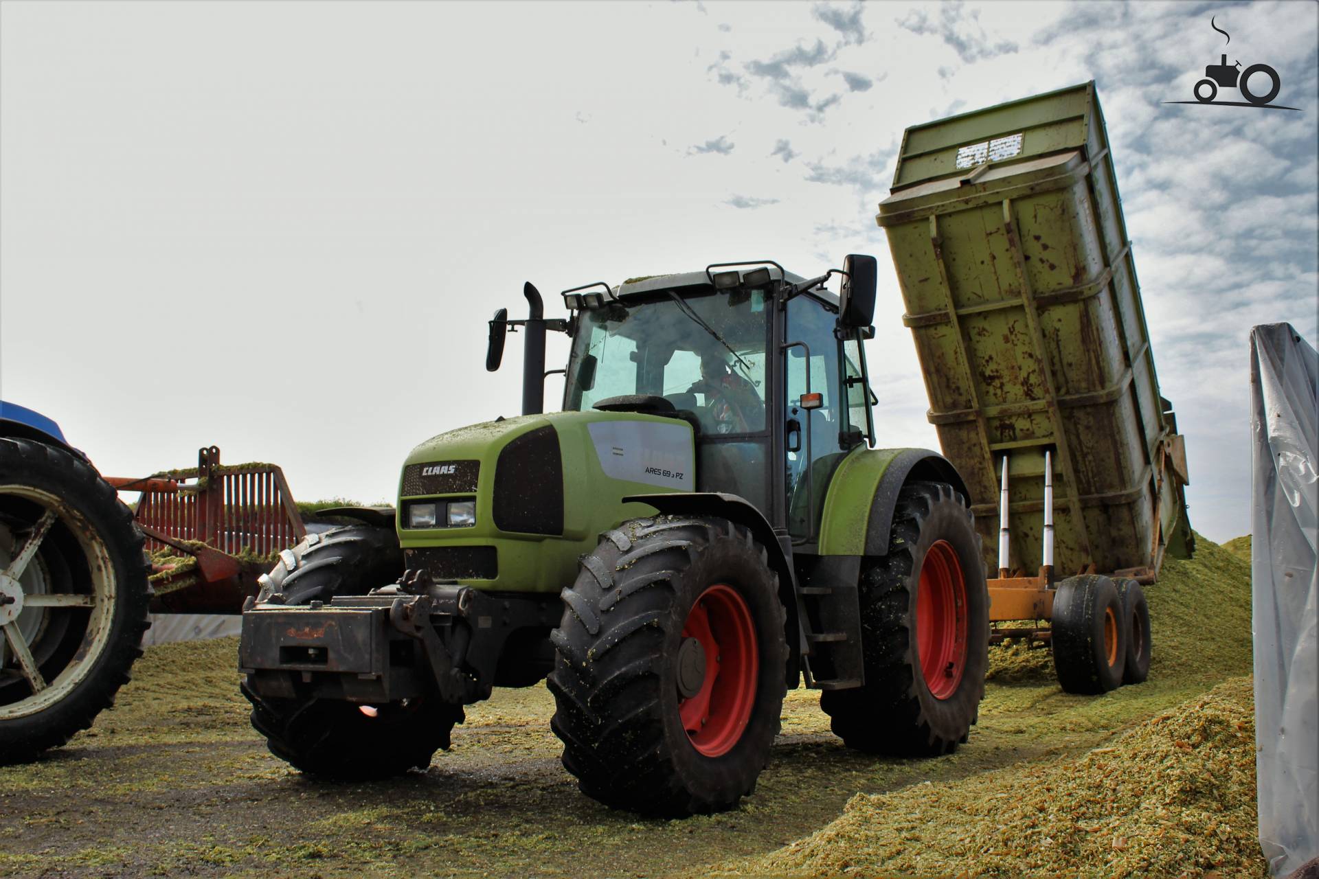 Claas Ares 696 RZ - Laatste Updates, Foto's & Video's - Pagina 1