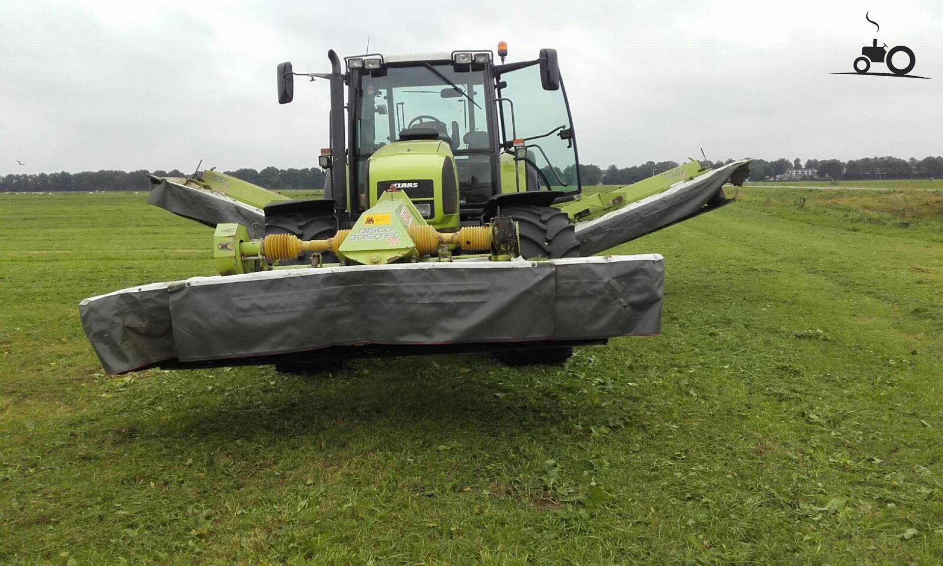 Foto Claas Ares Rz Van Gebr Ballast Fouragehandel V O F