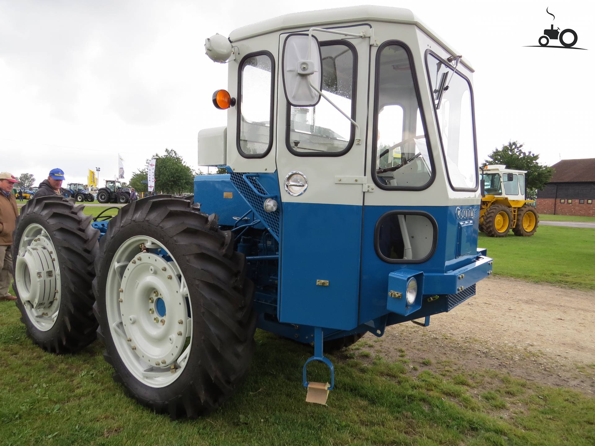 County 1004 Forward Control United Kingdom Tractor picture 855555