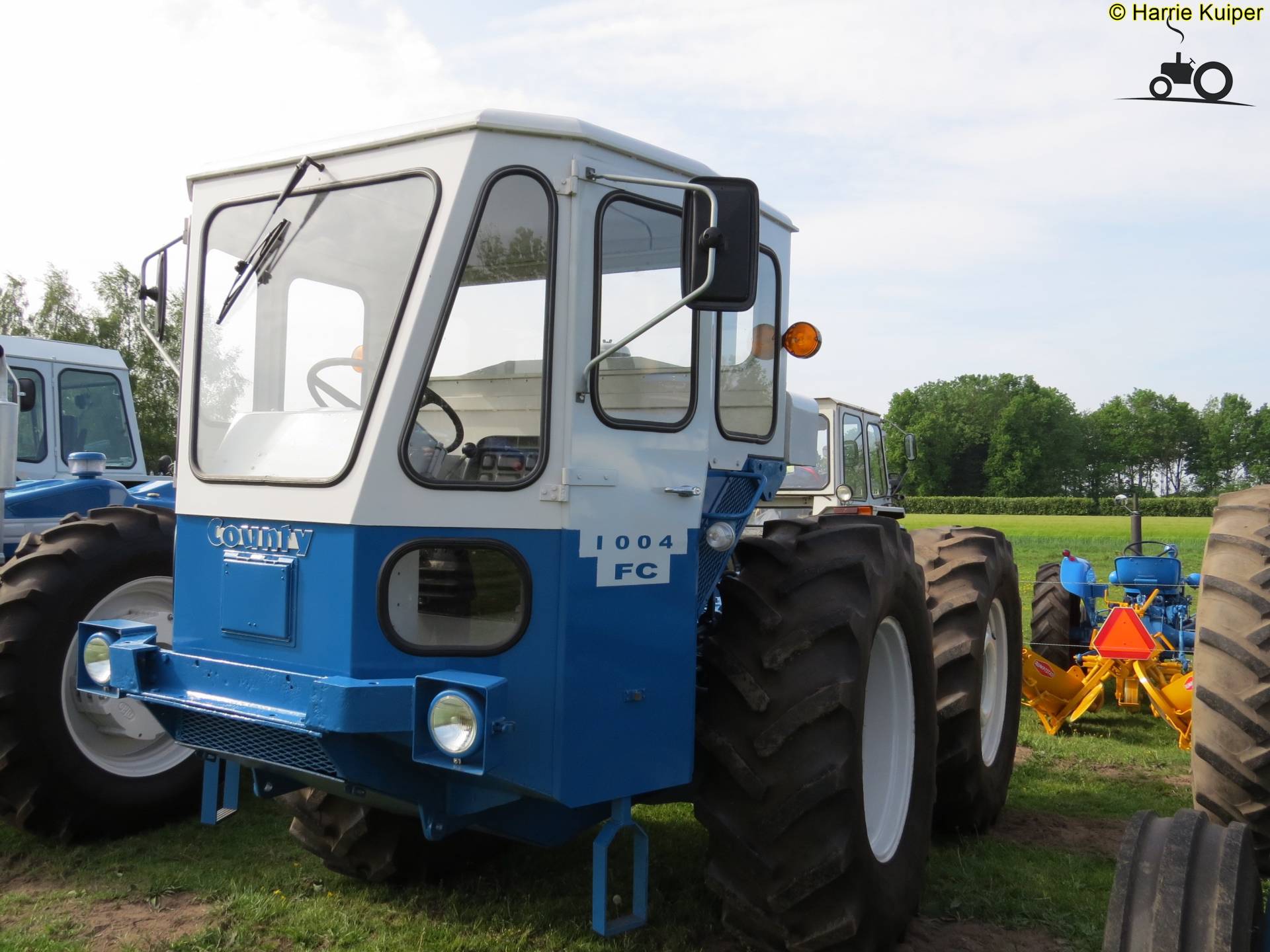 County 1004 Forward Control United Kingdom Tractor picture 967413