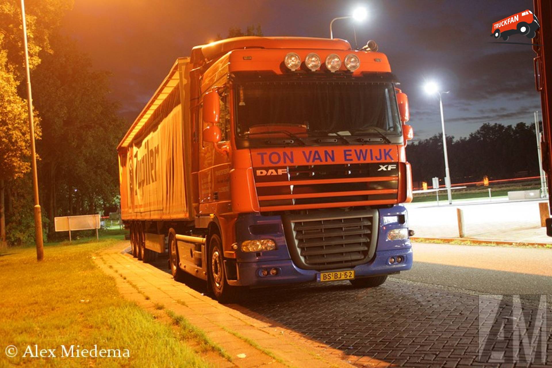DAF XF105