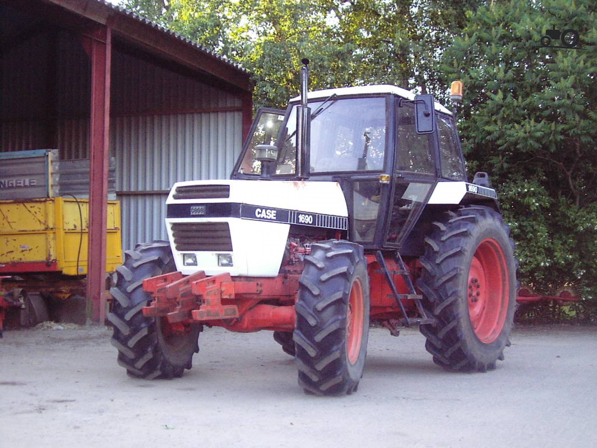 1690