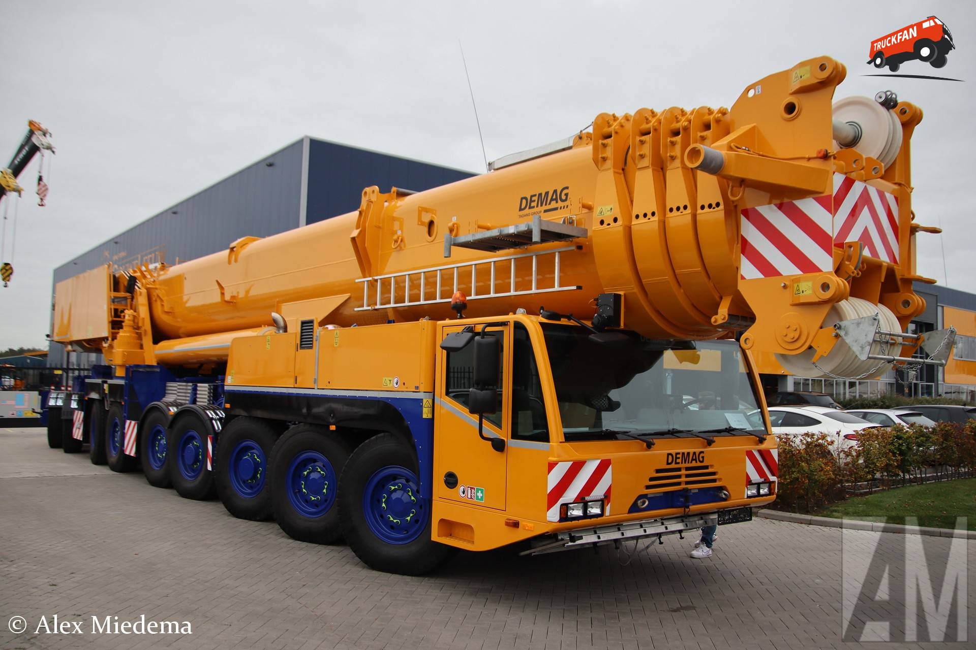 Demag AC700 Fan Club - Specs, Photos, Reviews & Forum