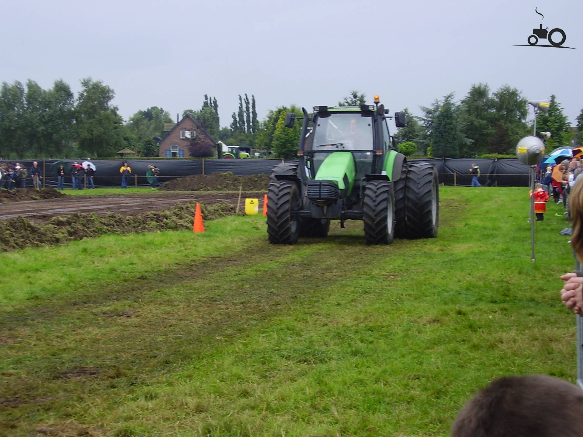 Foto Deutz Fahr Agrotron 106 146100