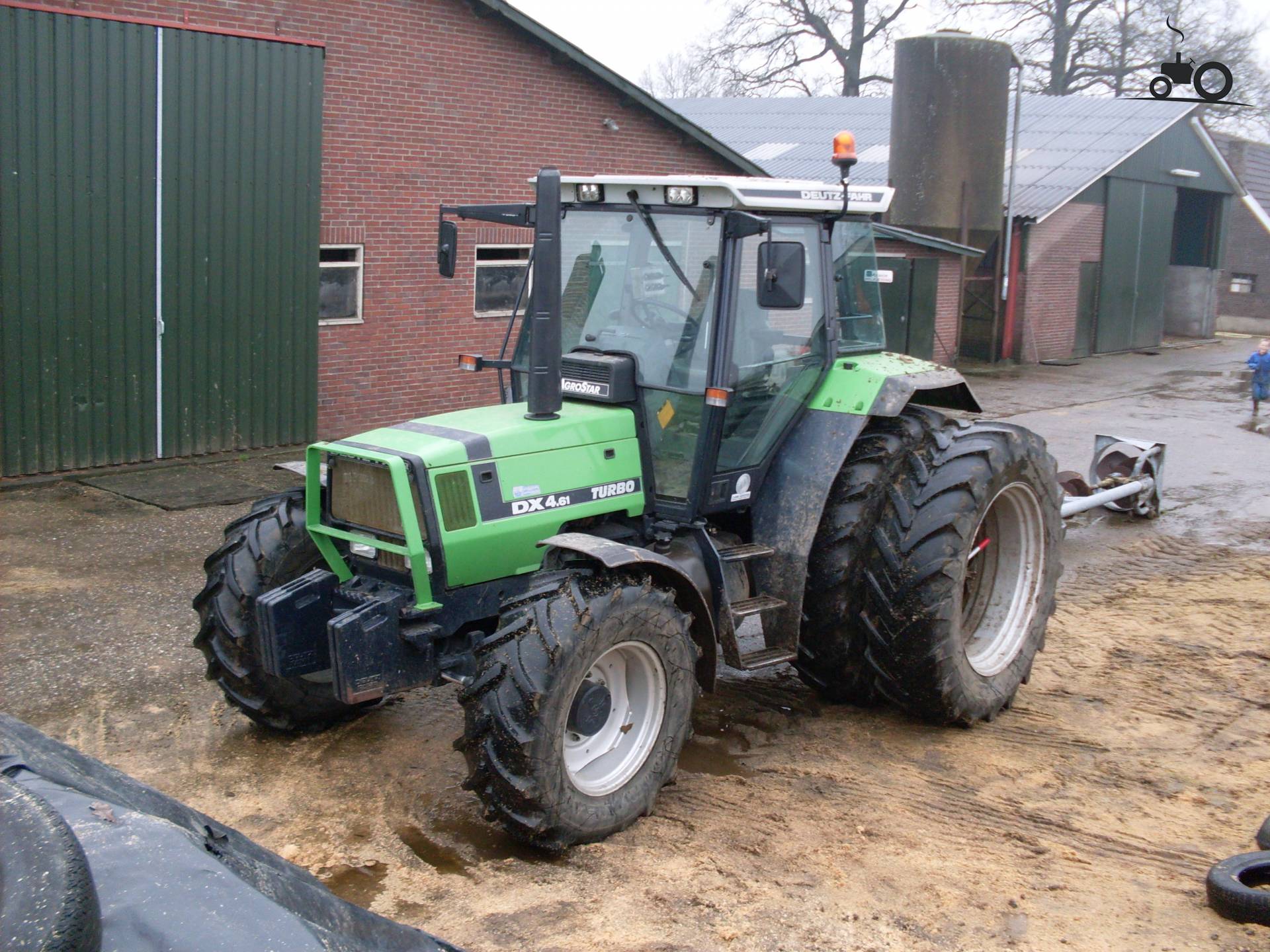 Foto Deutz-Fahr DX 4.61 #207142