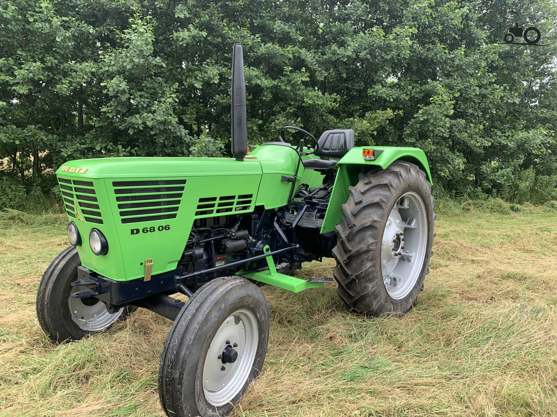 Foto Deutz D6806 #1453117
