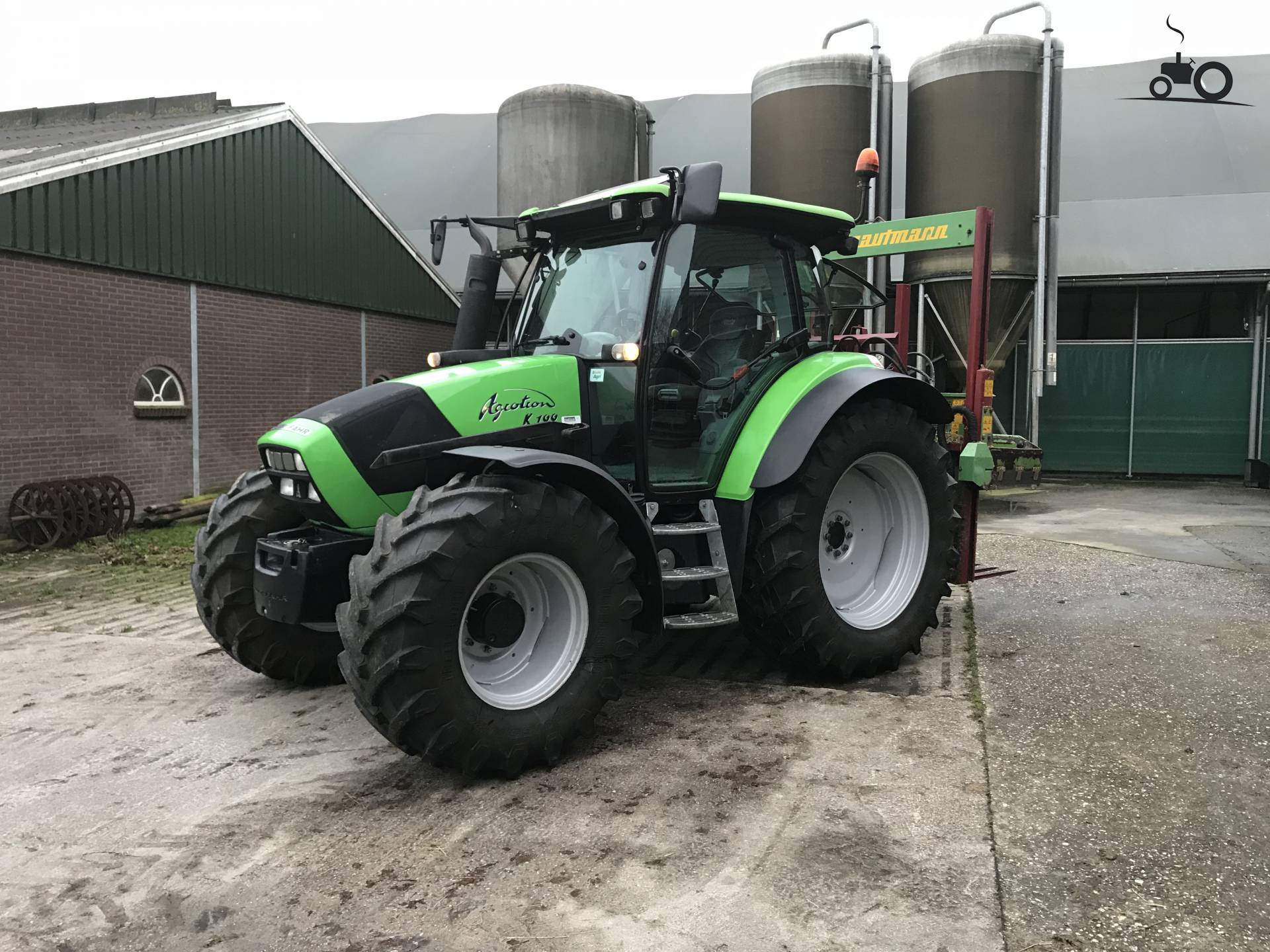 Foto Deutz-Fahr Agrotron K 100 #1204989