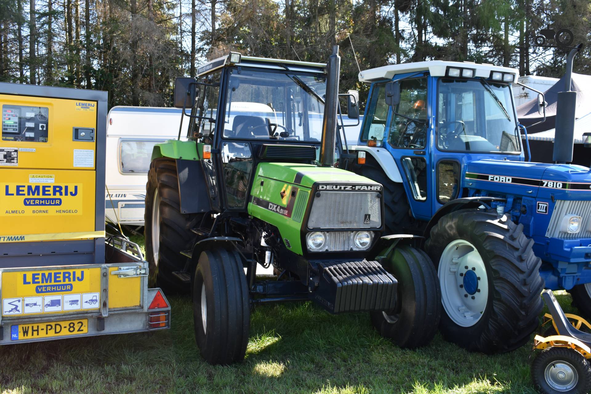 Foto DeutzFahr DX 4.51 1316280