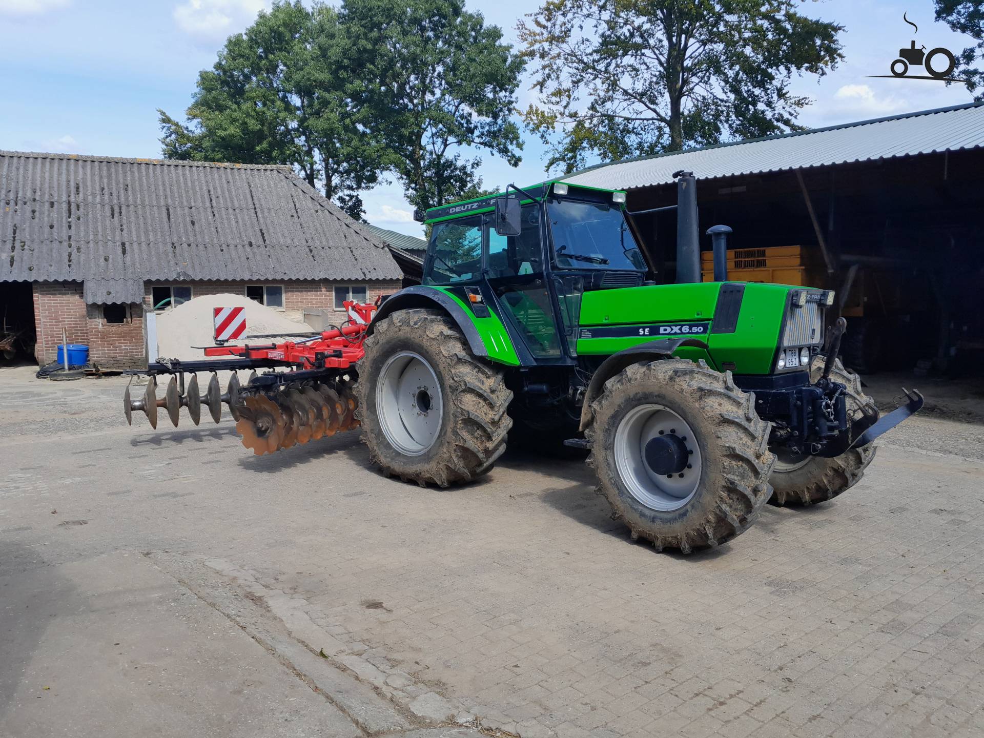 Foto Deutz-Fahr DX 6.50 #1433508