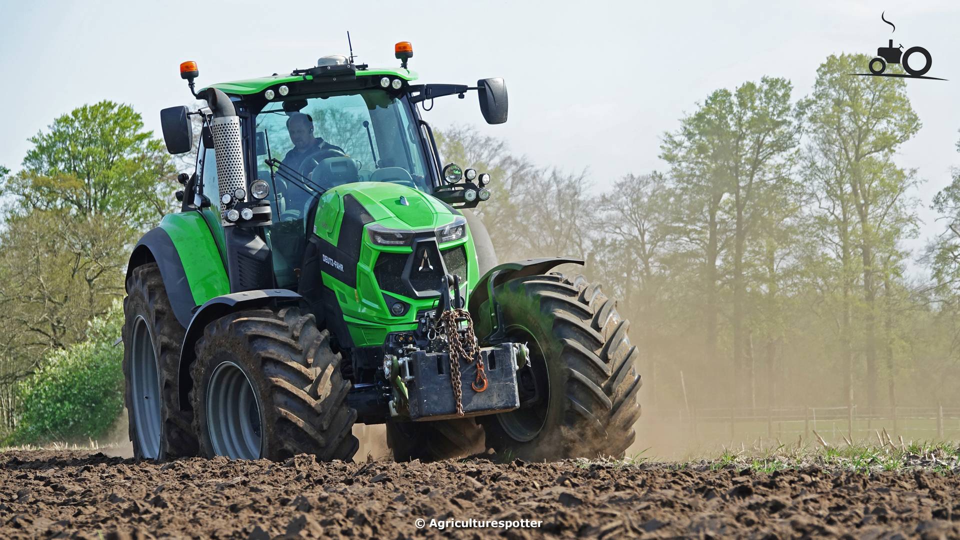 Foto Deutz Fahr Agrotron