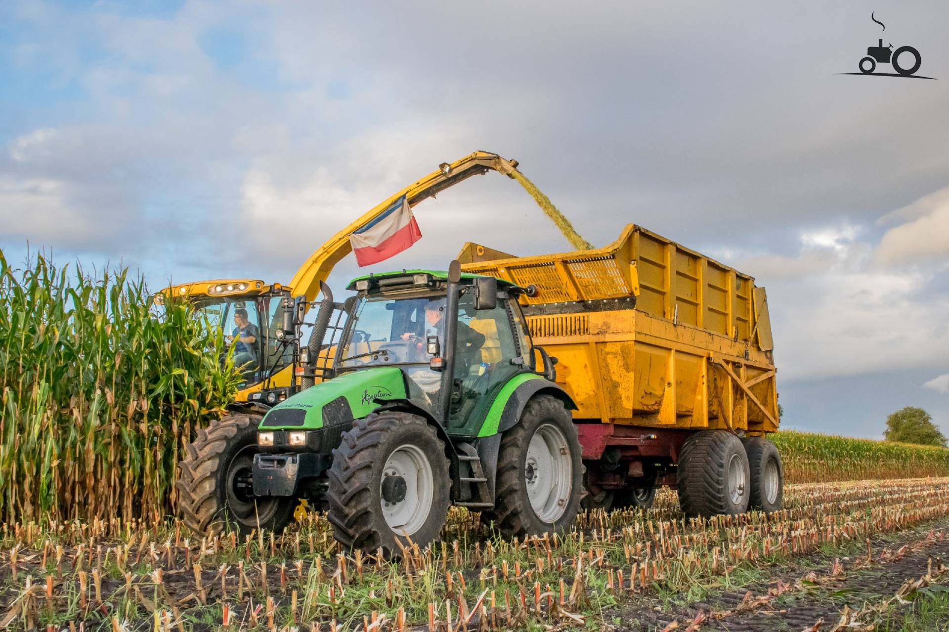 Foto Deutz Fahr Agrotron