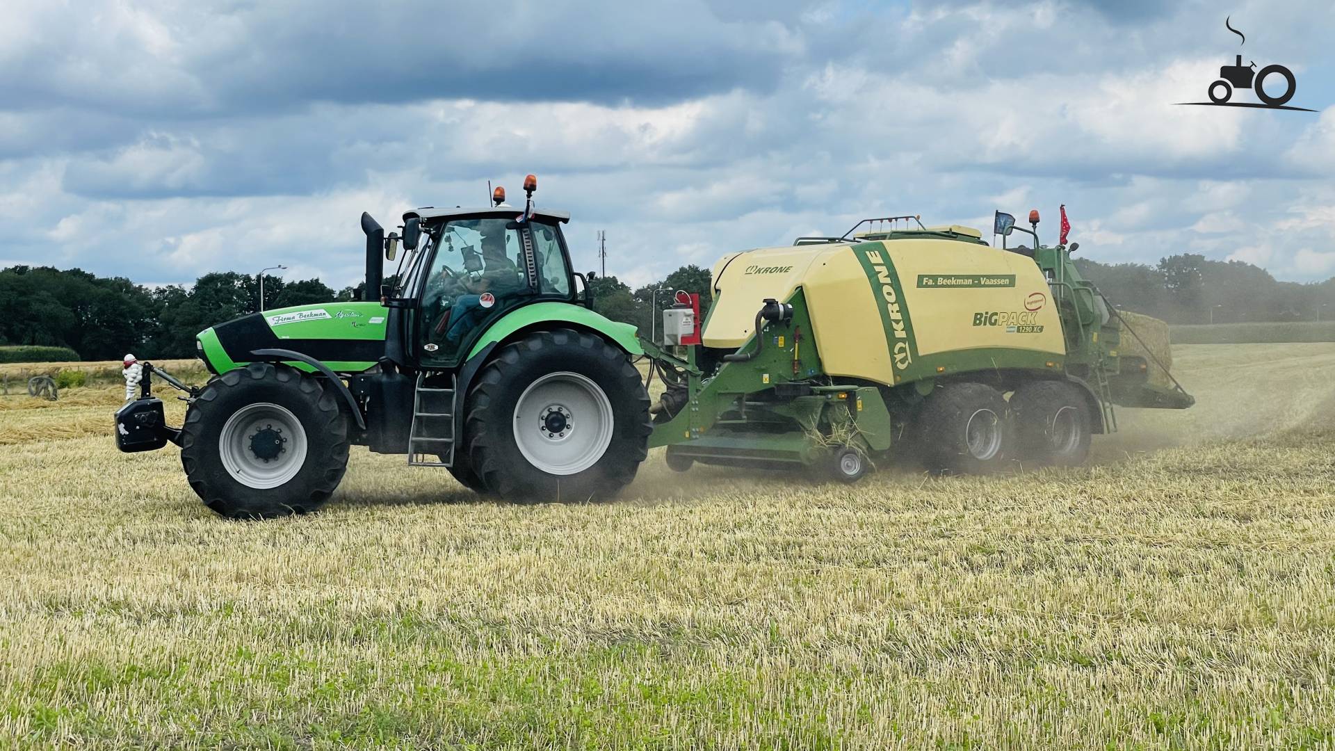 Foto Deutz Fahr Agrotron