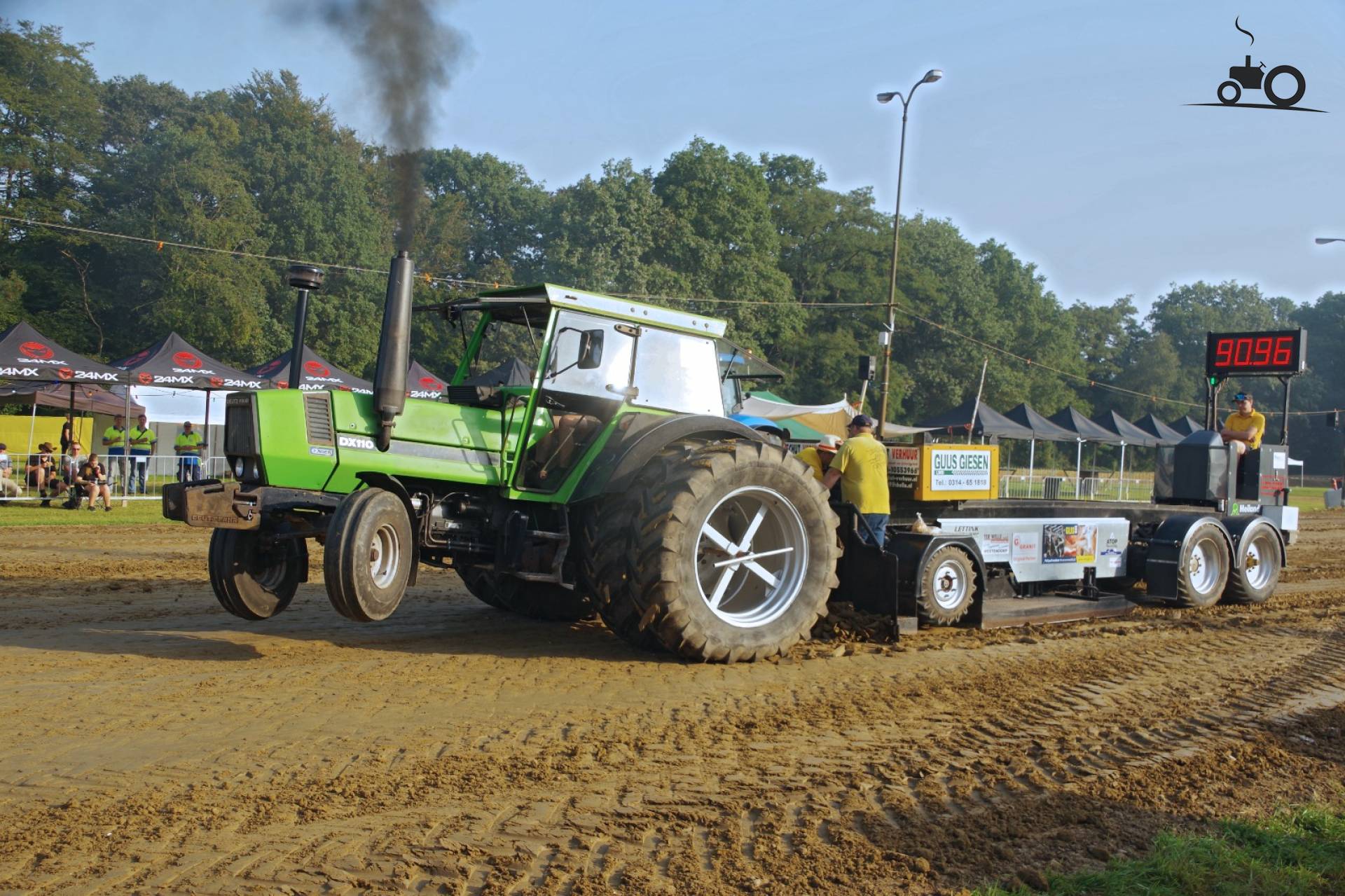 Foto Deutz-Fahr DX 110 #1538151