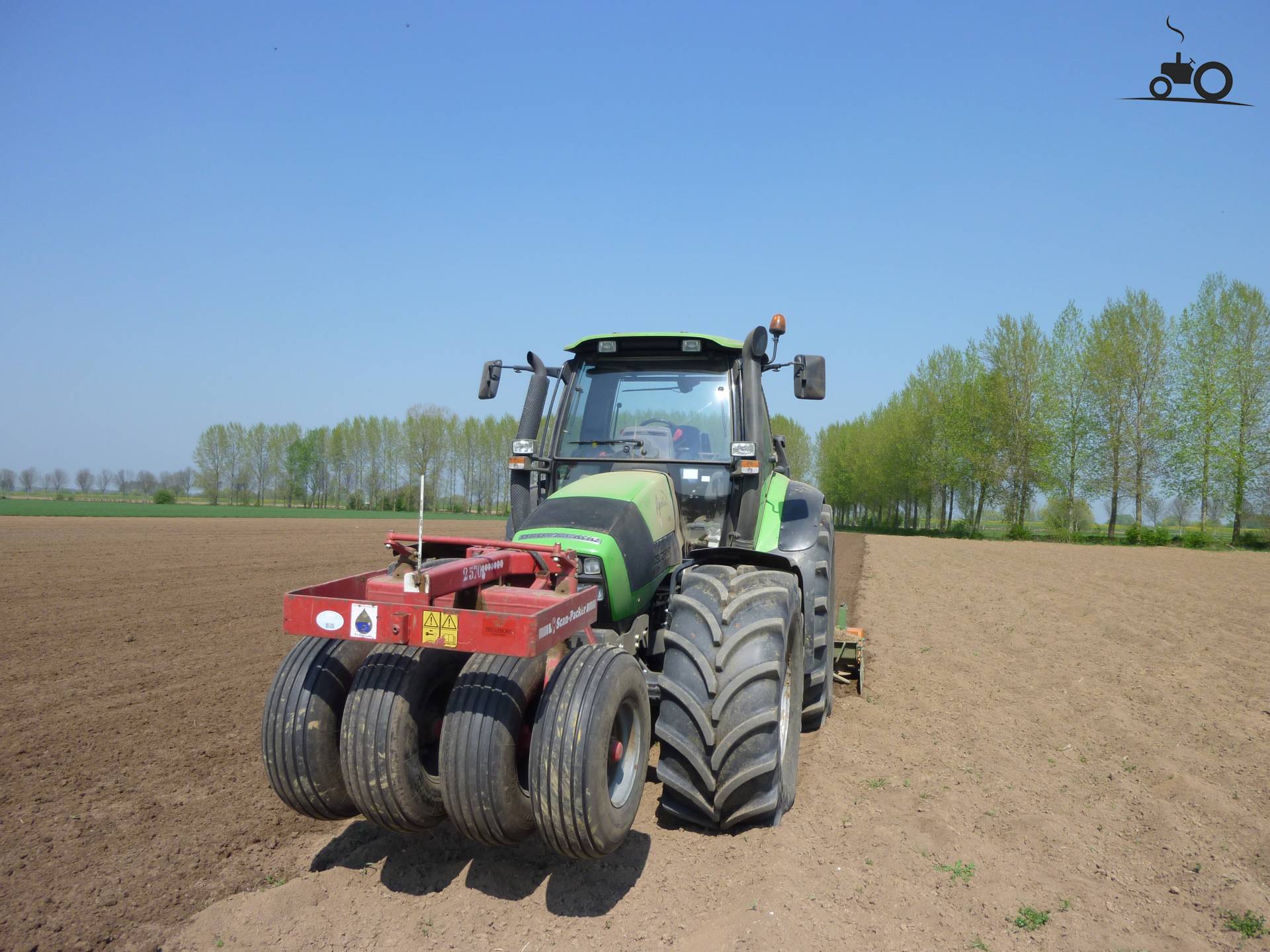 Foto Deutz Fahr Agrotron Van Loonbedrijf Almen Harfsen