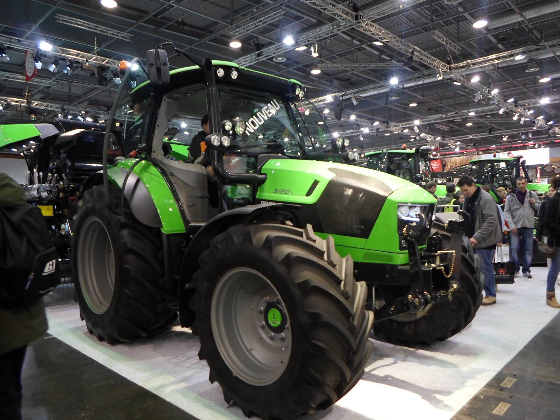 Foto Deutz-Fahr 5120 #733310