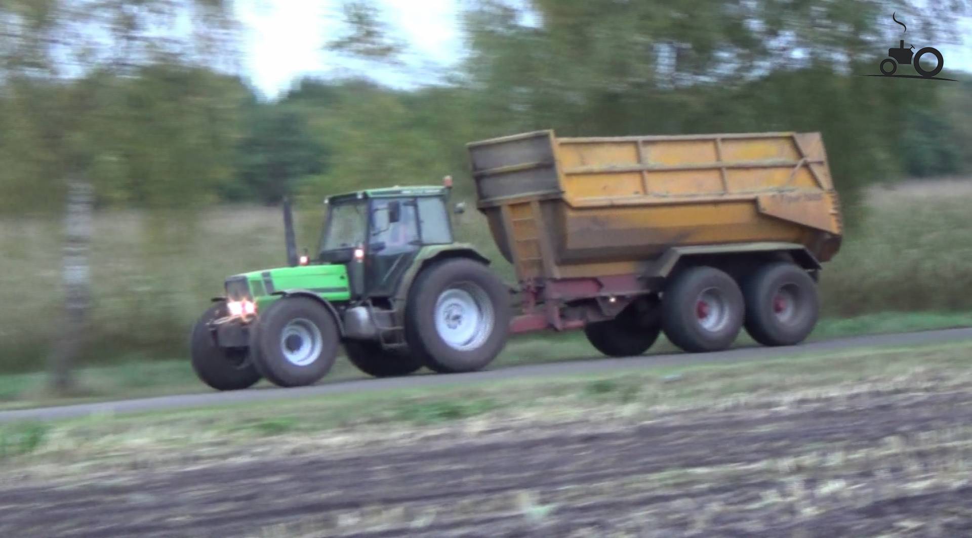 Foto Deutz-Fahr DX 6.06 #940945