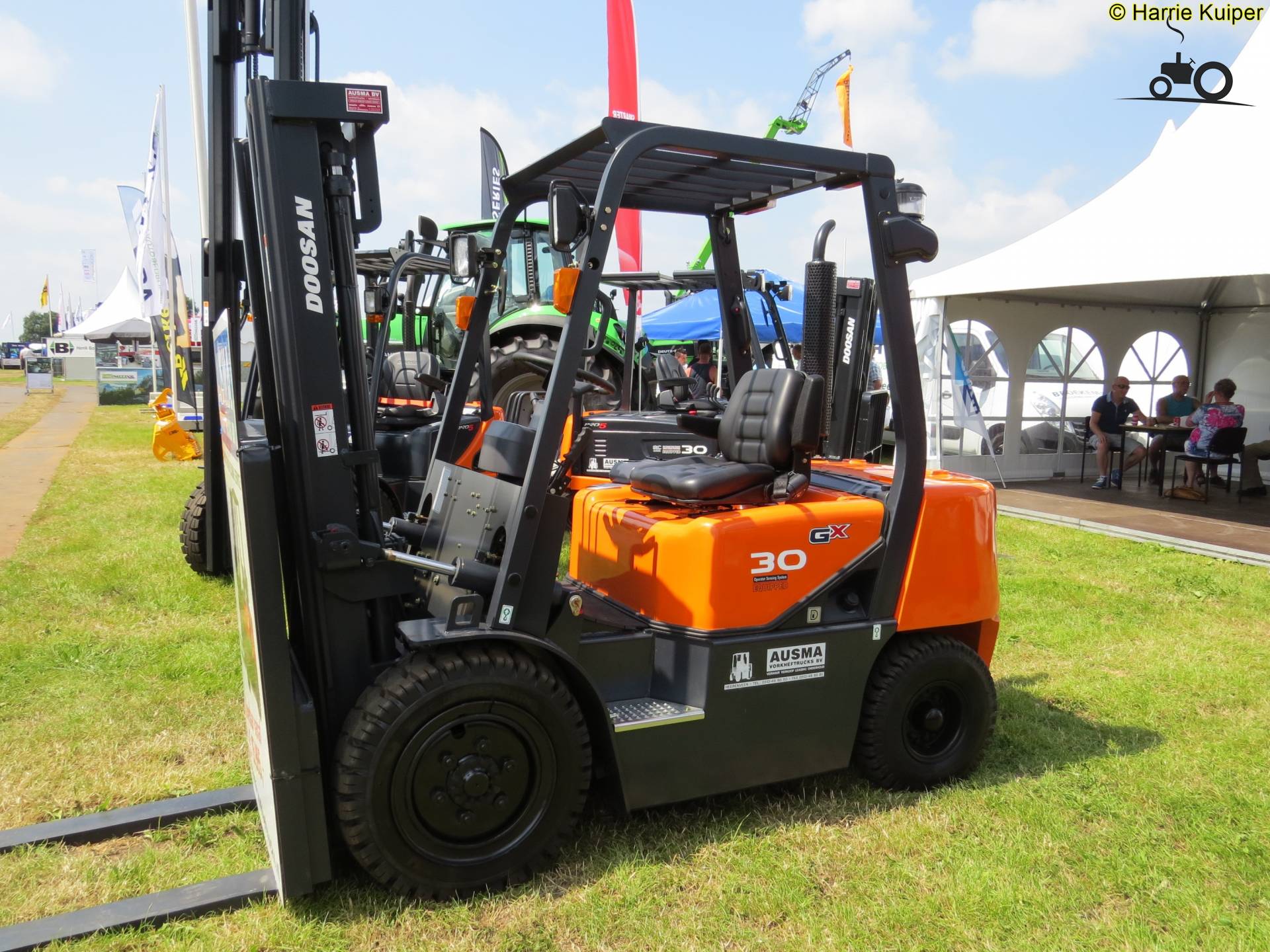 Doosan DA 30 Fan Club - Specs, Photos, Reviews & Forum