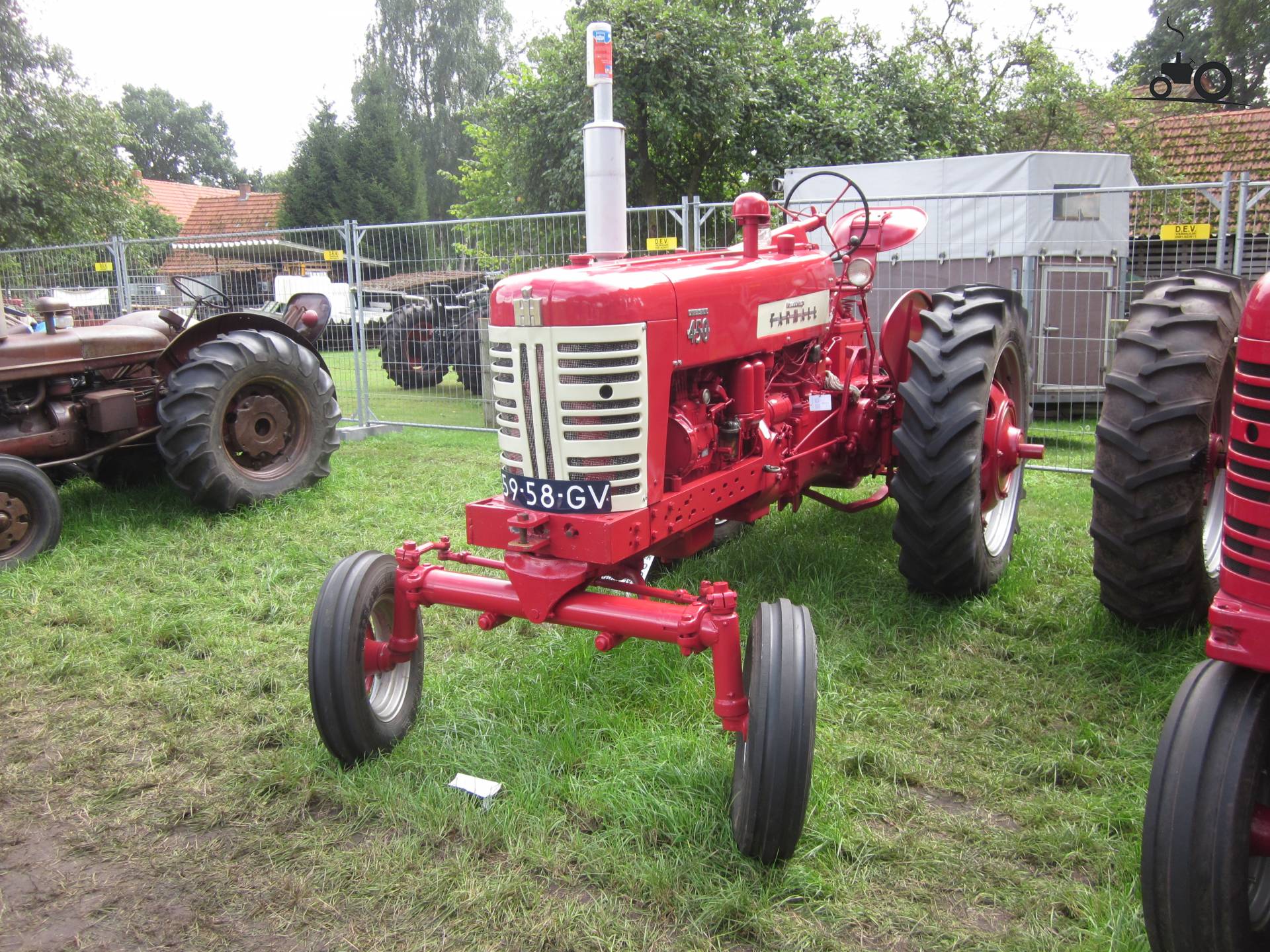 foto-farmall-450-1197610