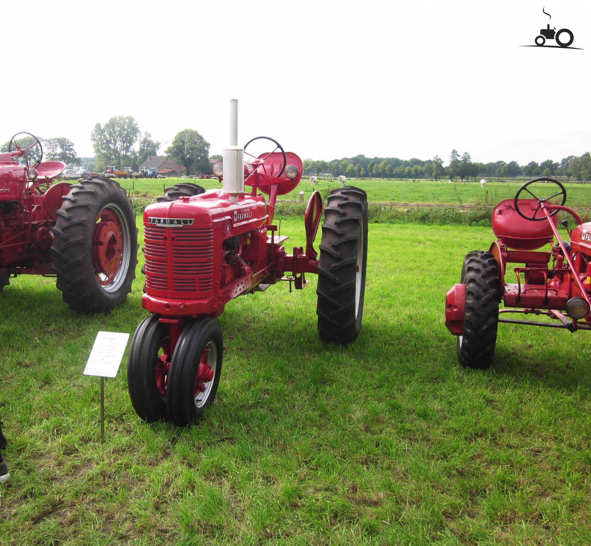 Farmall H Distributor 85 - 06rr3hg