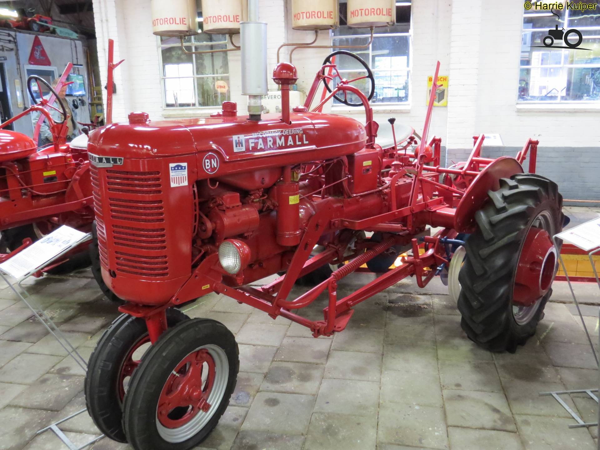 Farmall BN engine - TractorFan United Kingdom engine exchange