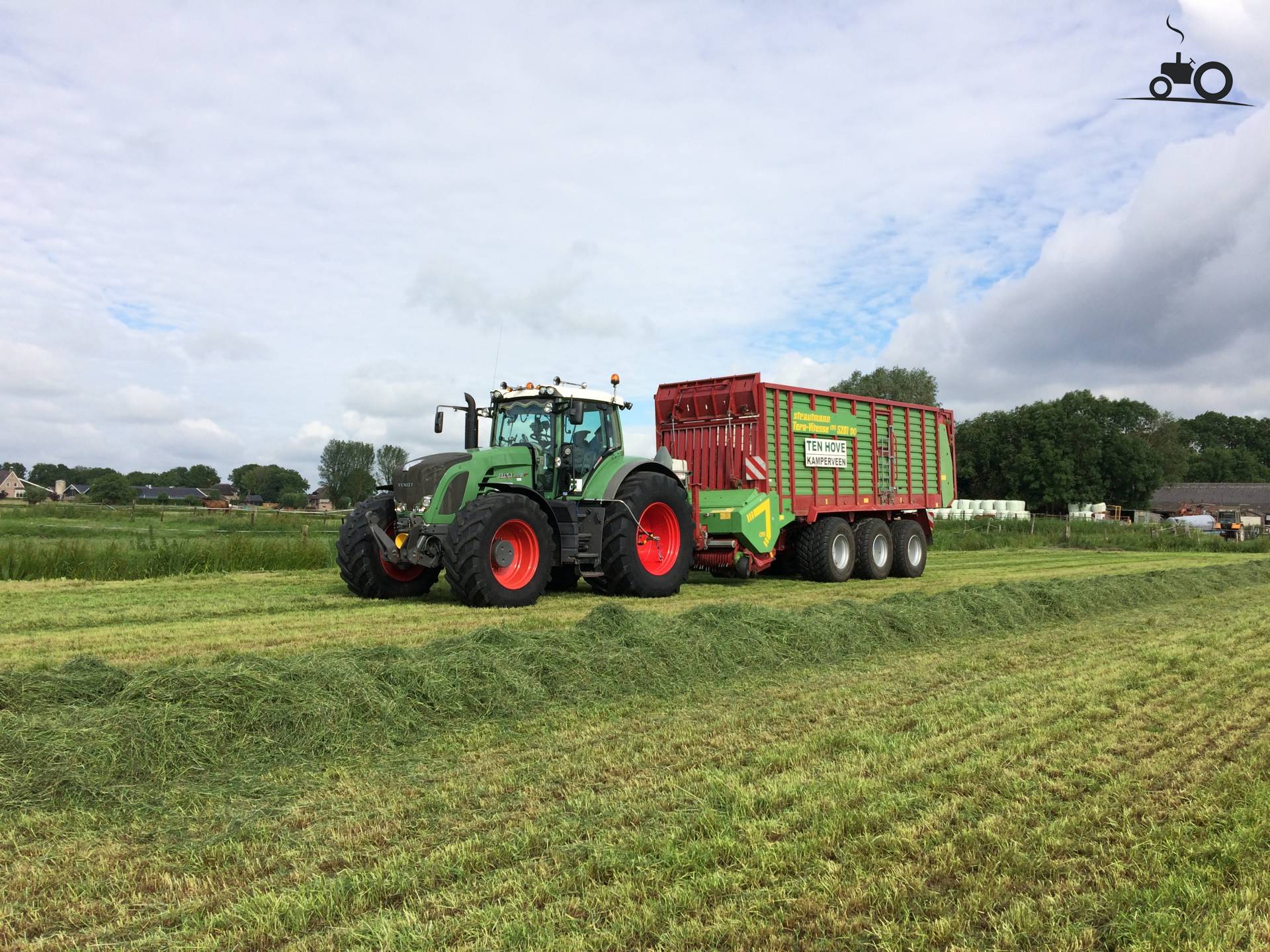 Foto Fendt 927 Van Ten Hove Kamperveen