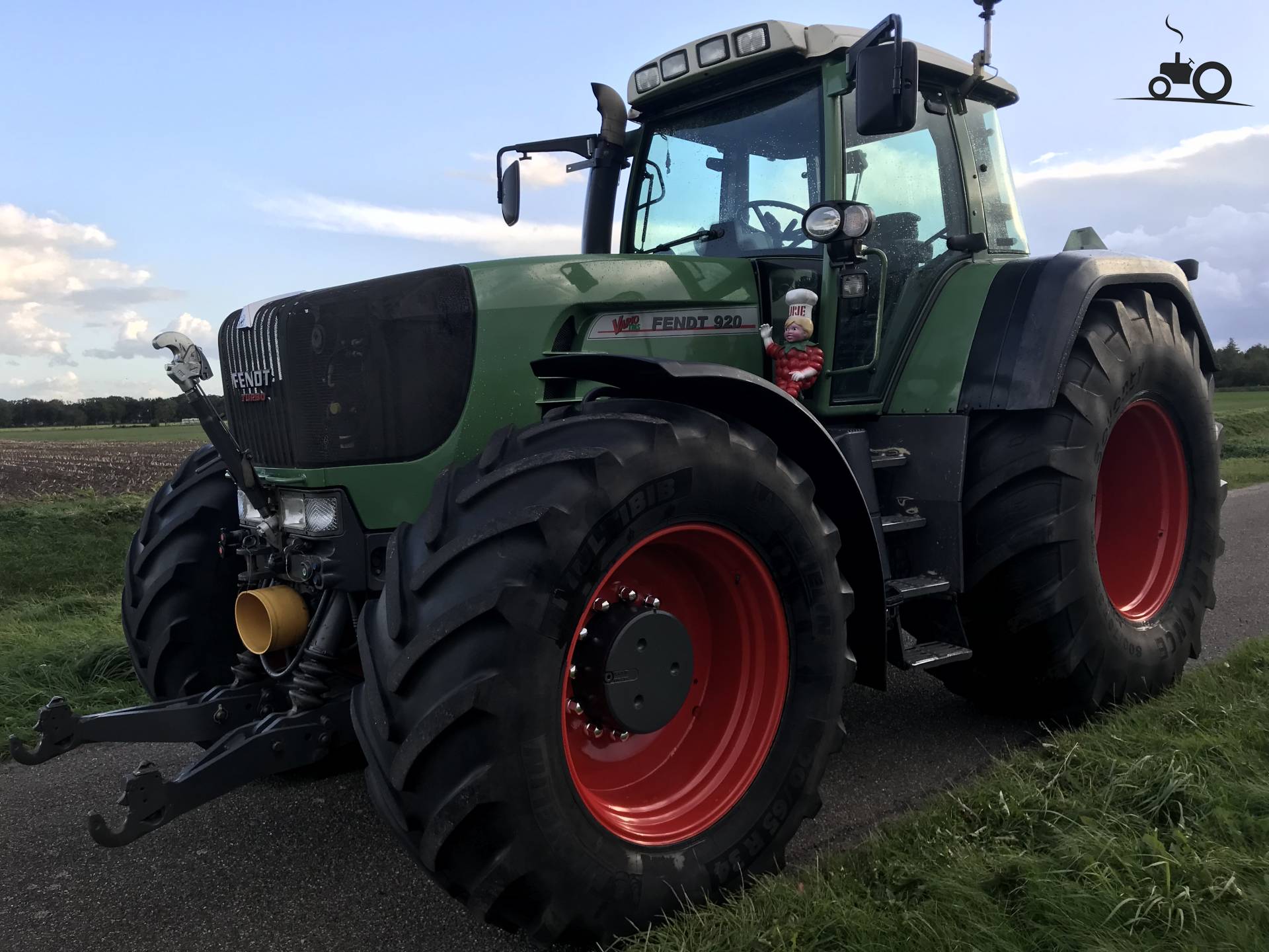 foto-fendt-920-van-mennega