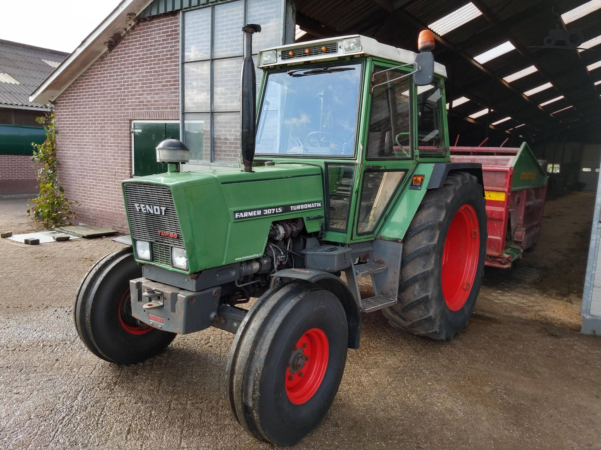 Foto Fendt 307 LSA #1319893