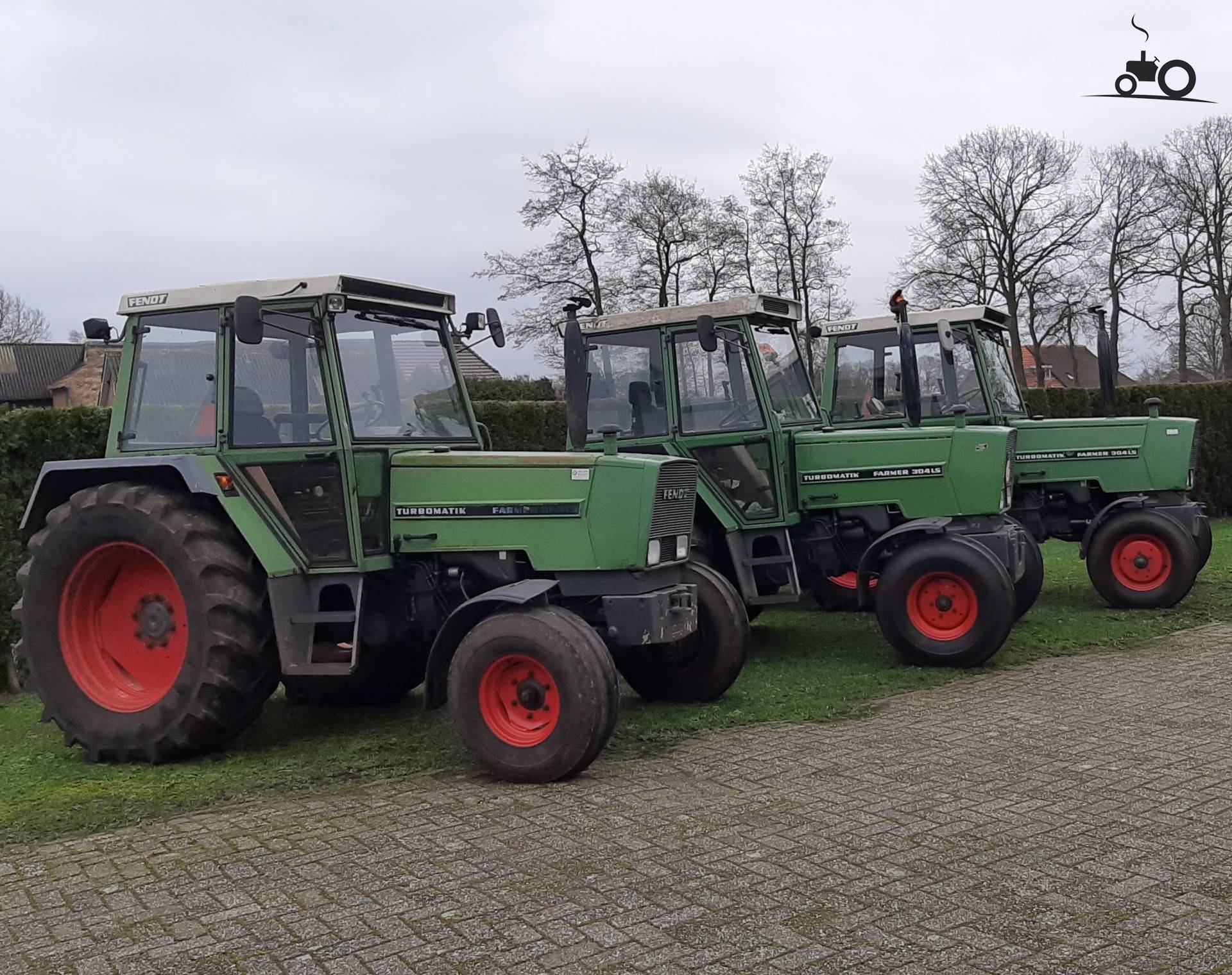 Foto Fendt 300 Serie #1336633