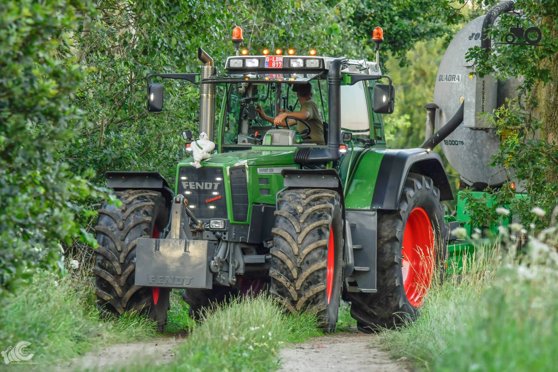 Foto Fendt 824 1360405