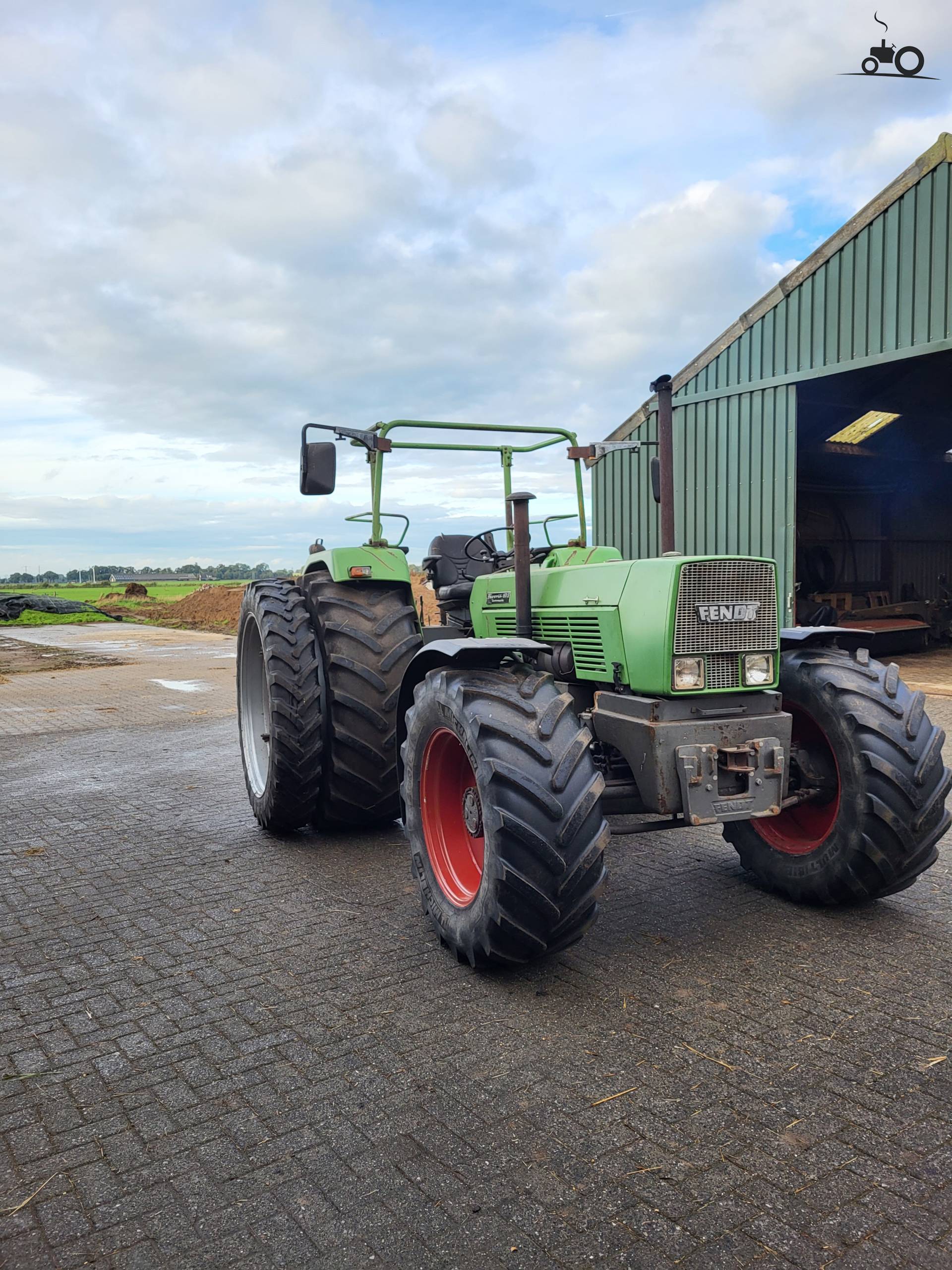 Foto Fendt 611 S 1494371