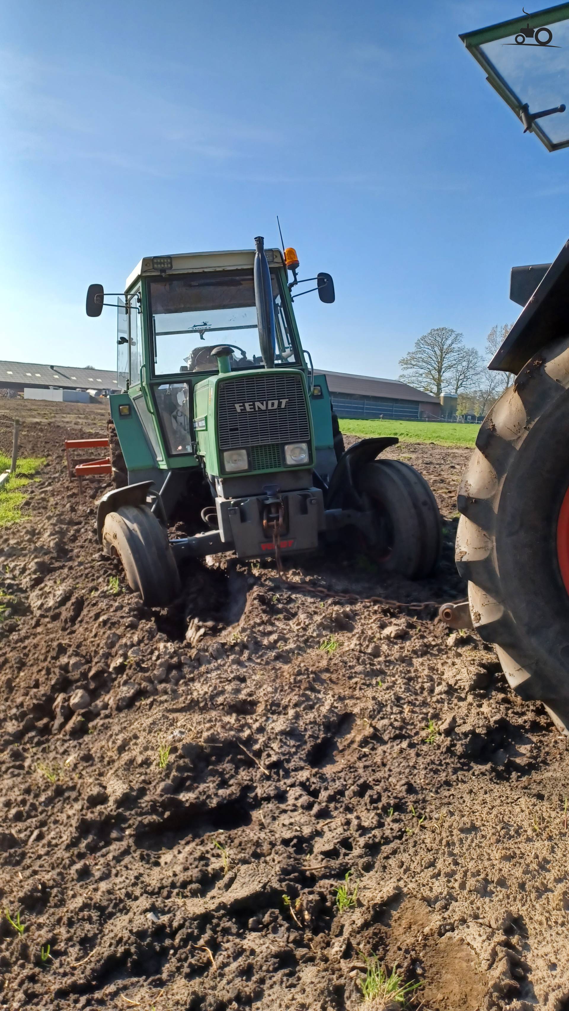 Foto Fendt 305 LS 1516879